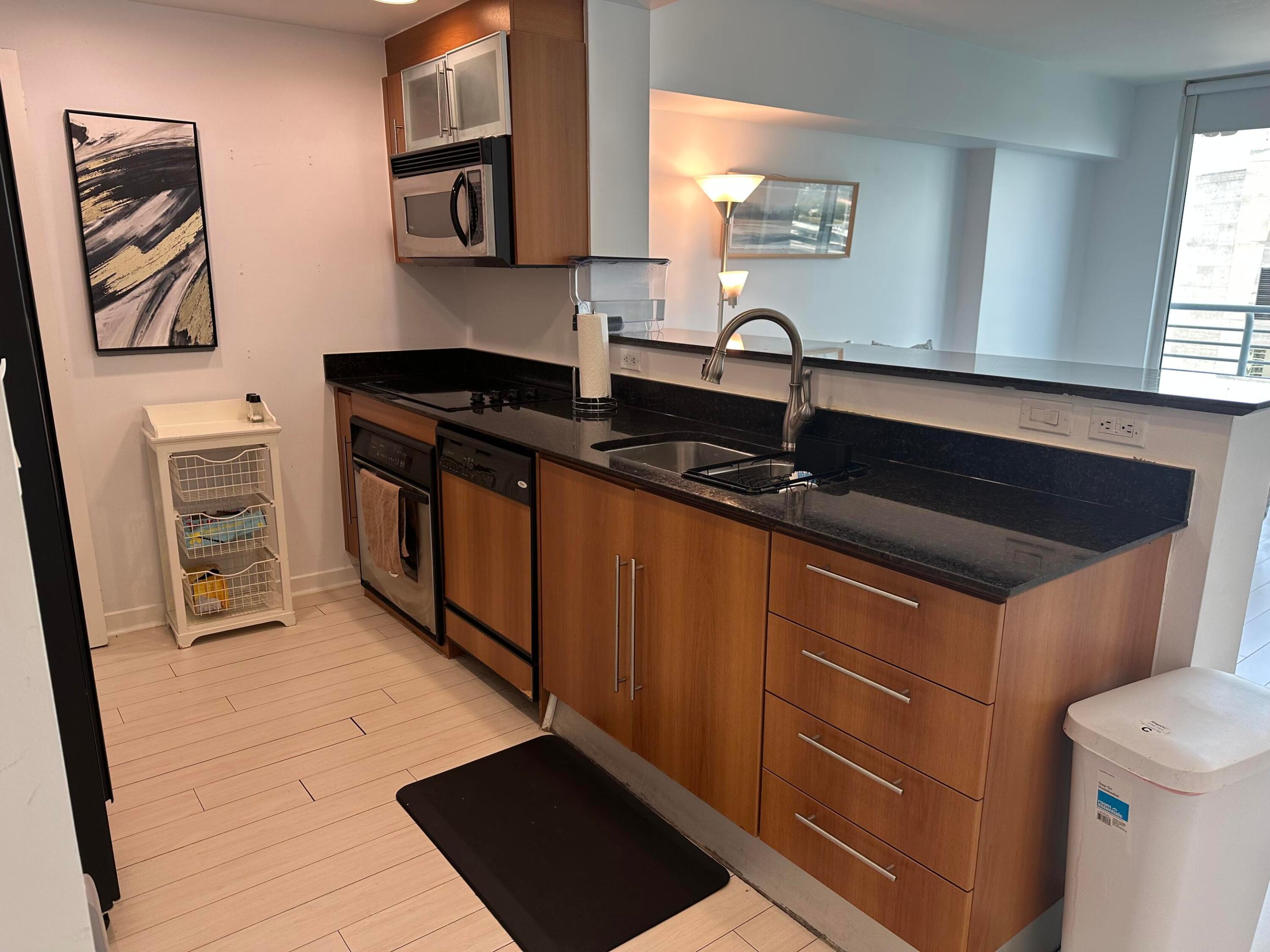 335 S BISCAYNE #3706, Miami FL 33131