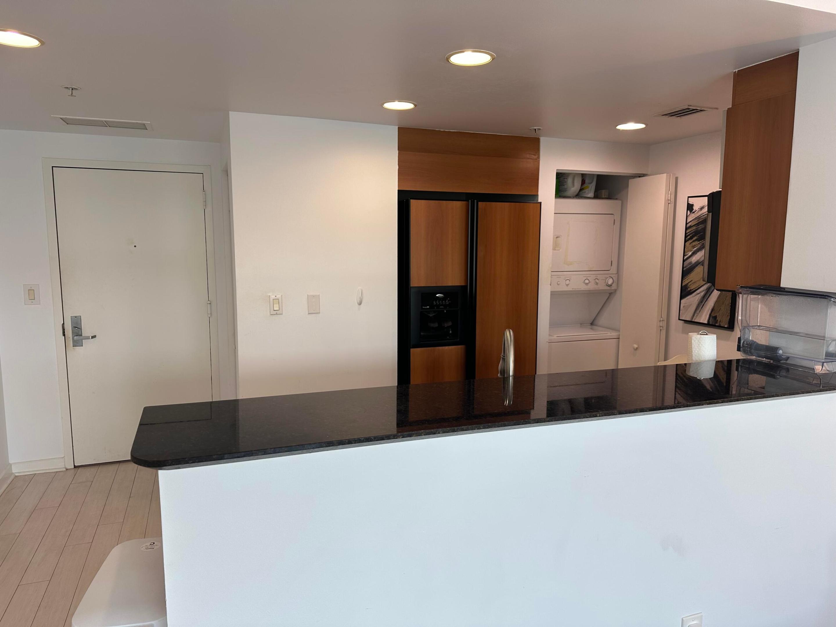 335 S BISCAYNE #3706, Miami FL 33131