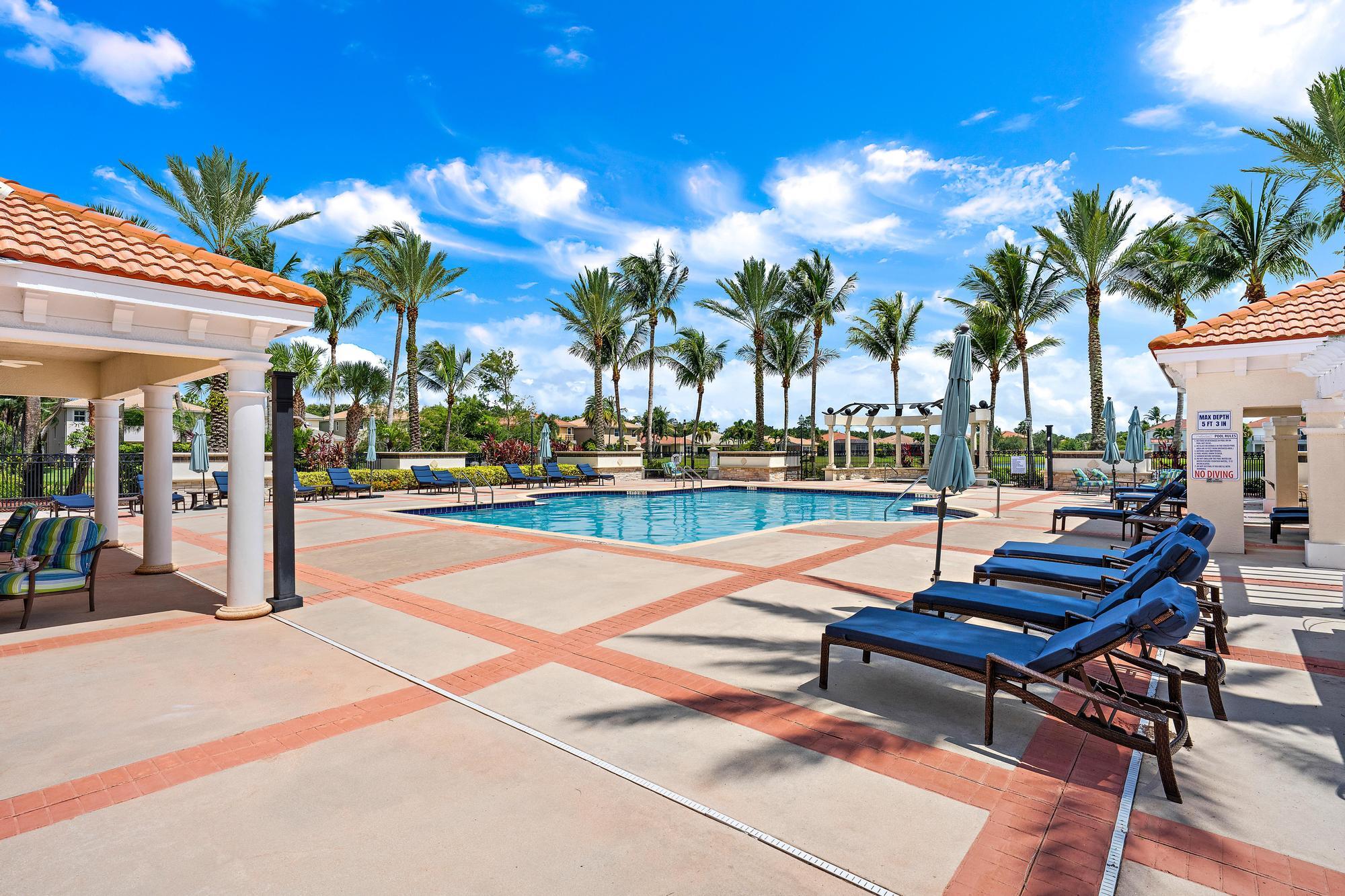 12132 Aviles, Palm Beach Gardens FL 33418