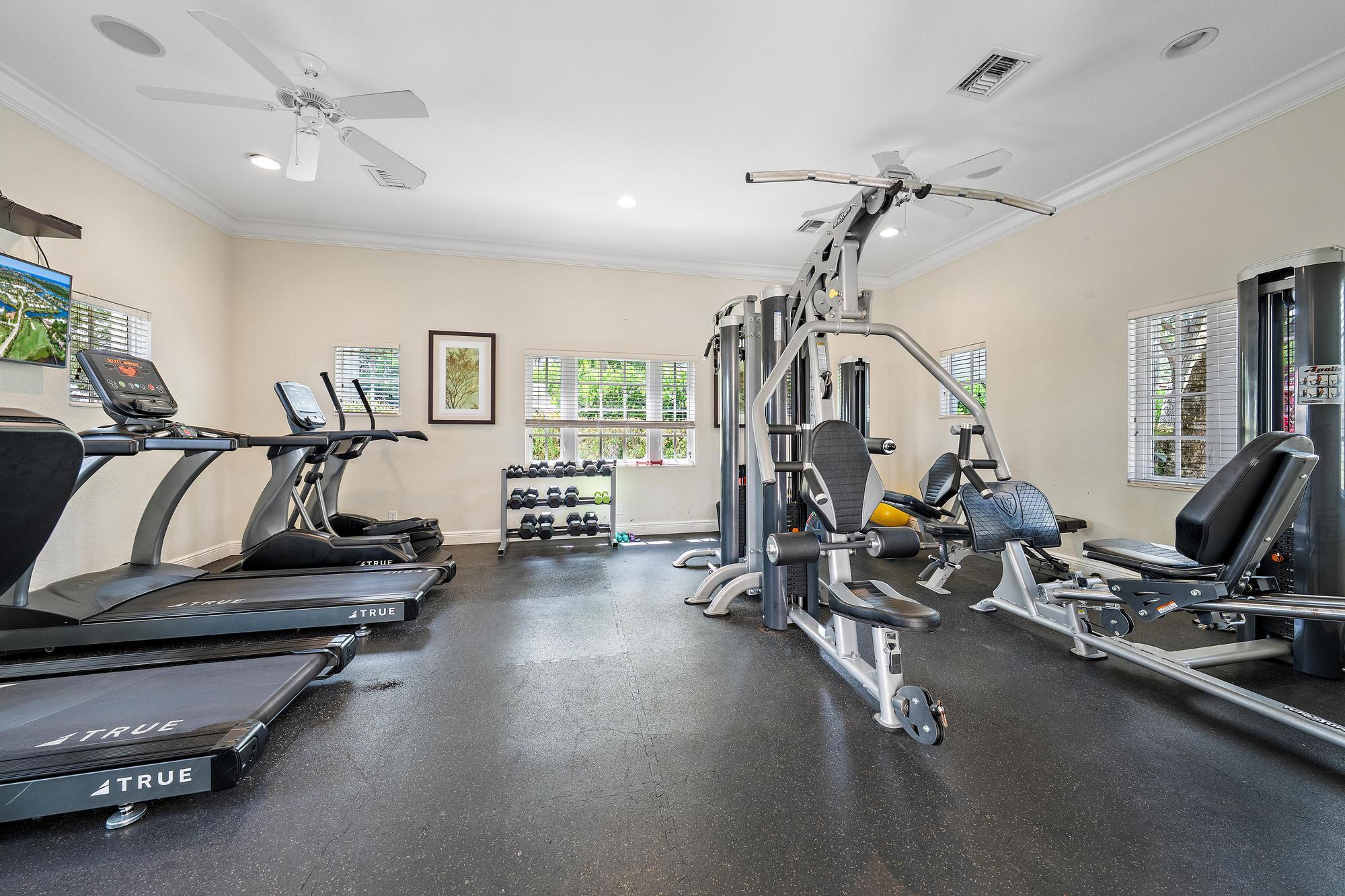12132 Aviles, Palm Beach Gardens FL 33418