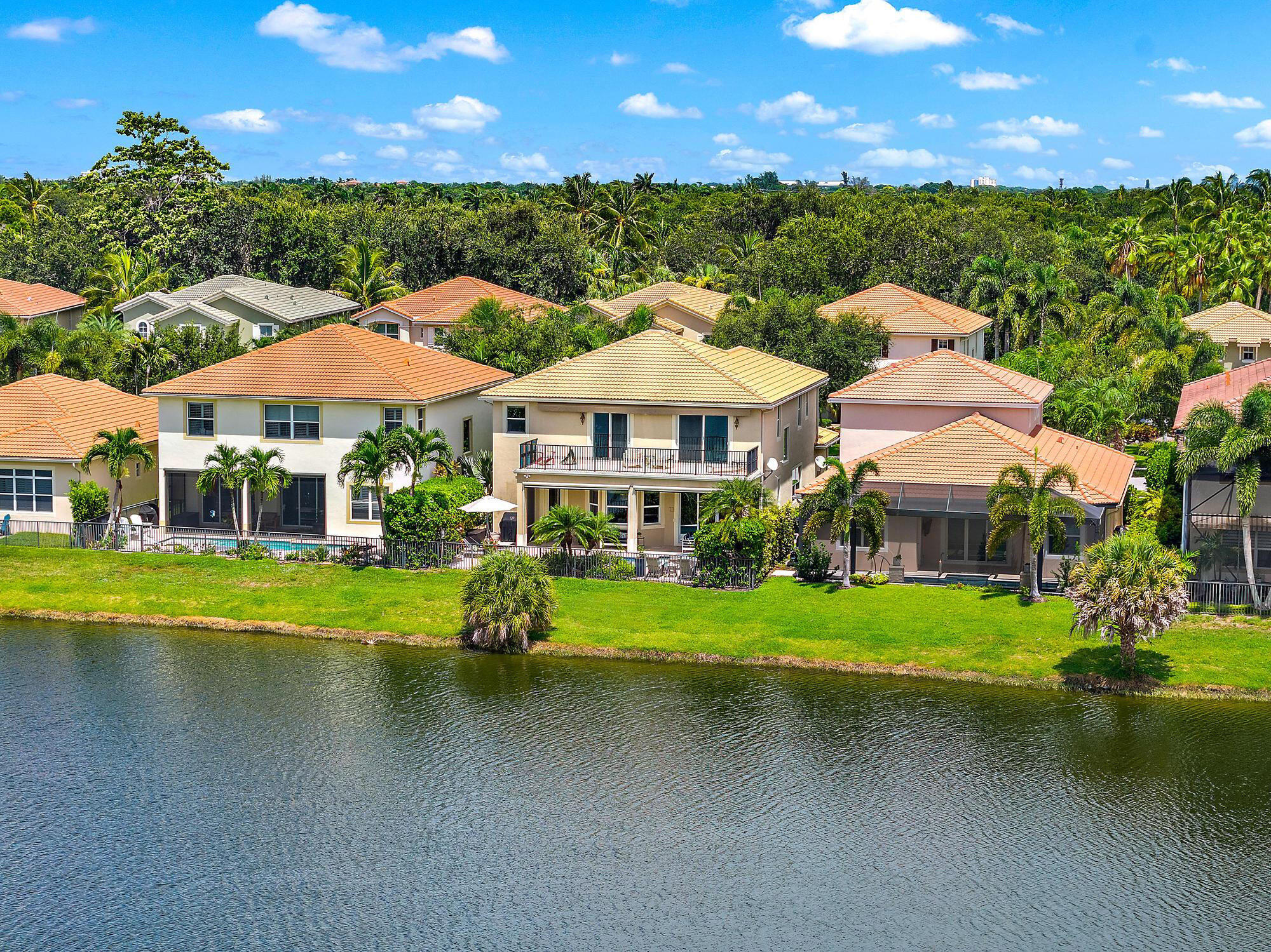 12132 Aviles, Palm Beach Gardens FL 33418