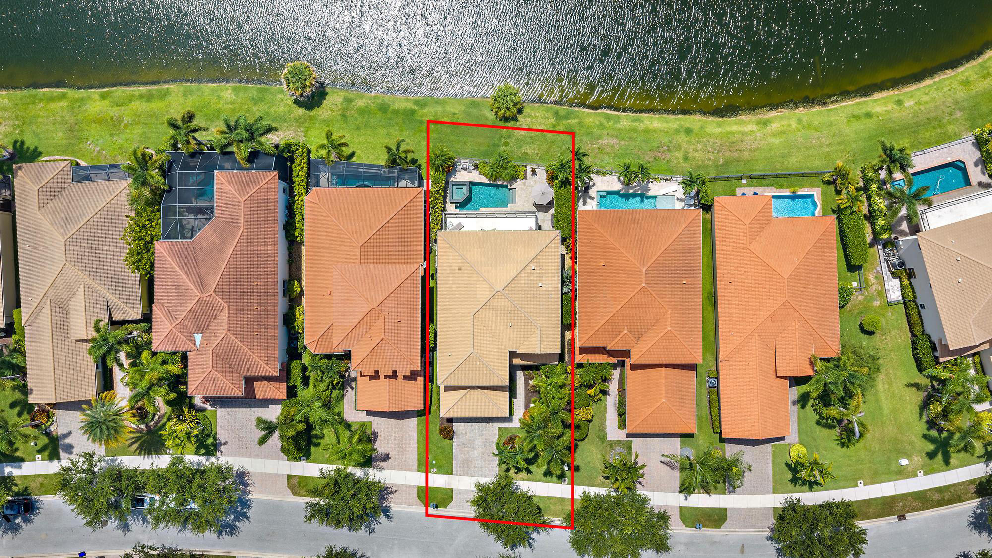 12132 Aviles, Palm Beach Gardens FL 33418
