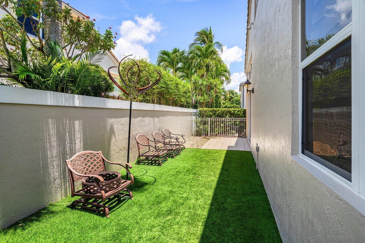 3299 NW 53rd, Boca Raton FL 33496