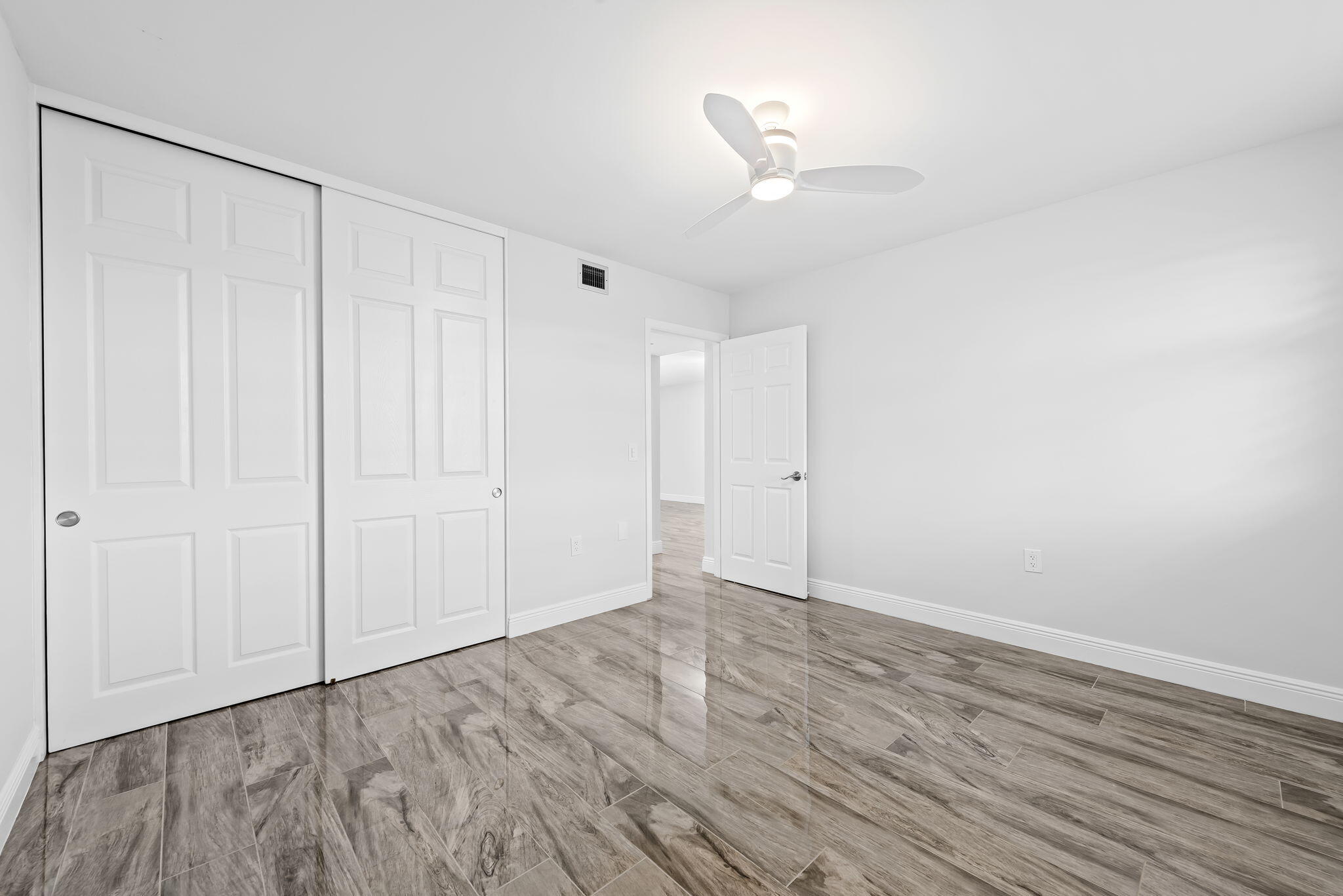 1502 Whitehall #403, Davie FL 33324