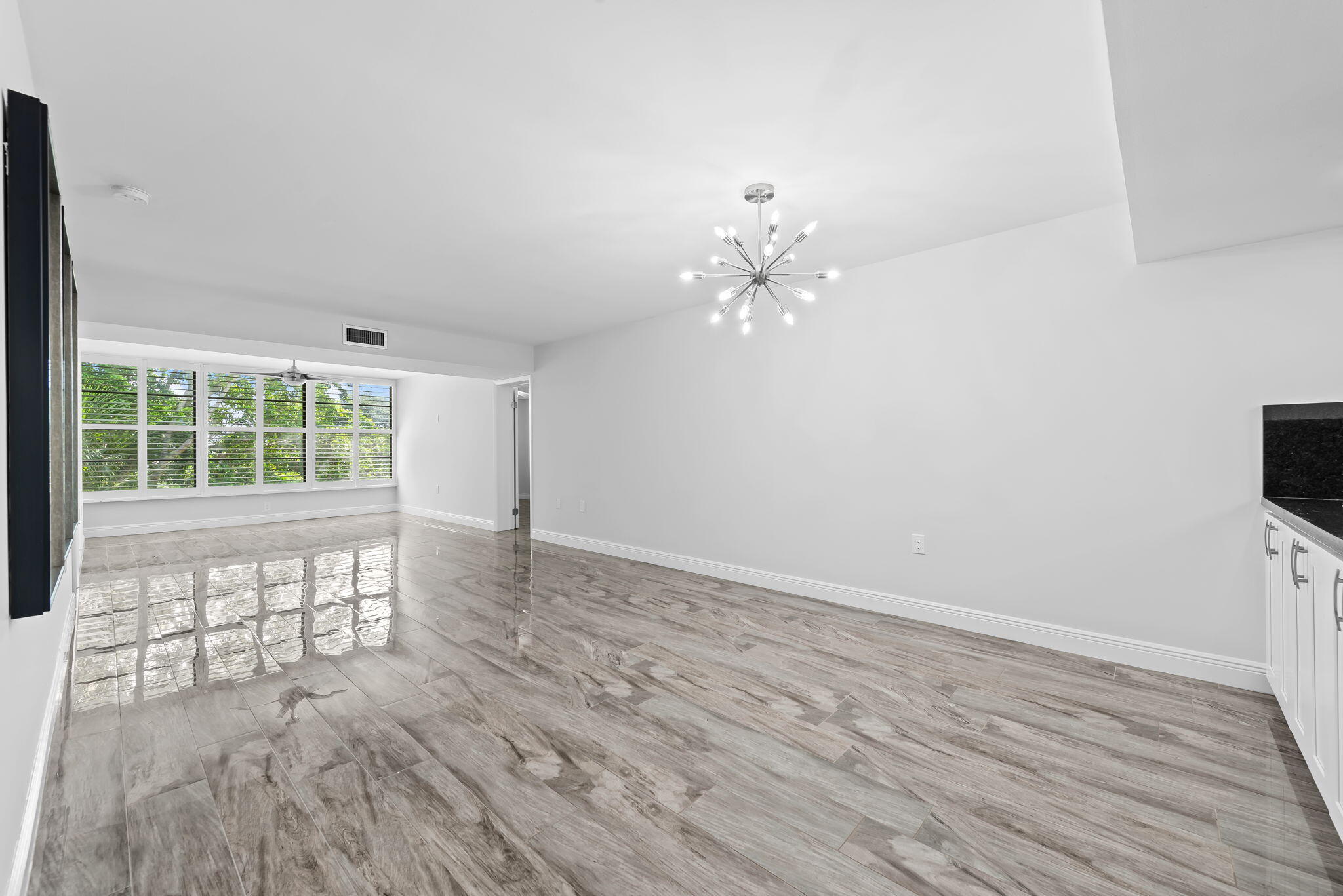 1502 Whitehall #403, Davie FL 33324