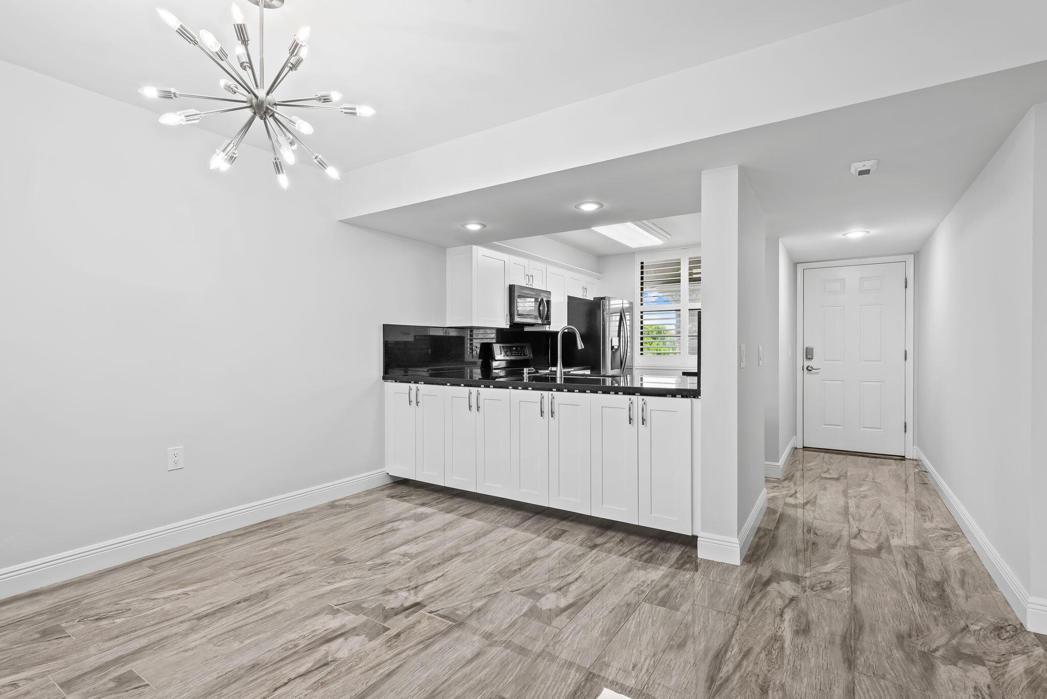 1502 Whitehall #403, Davie FL 33324