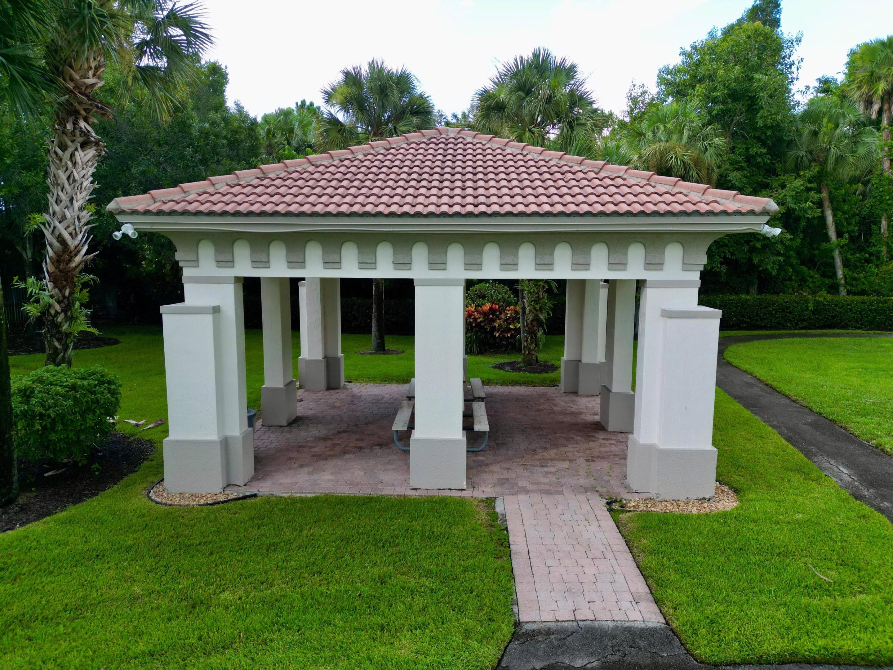 9183 Nugent, West Palm Beach FL 33411