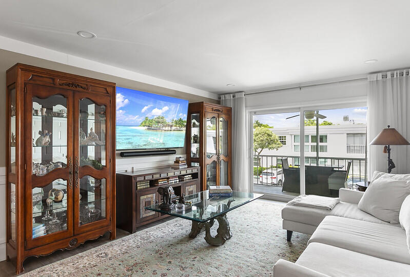 6471 Bay Club #3, Fort Lauderdale FL 33308