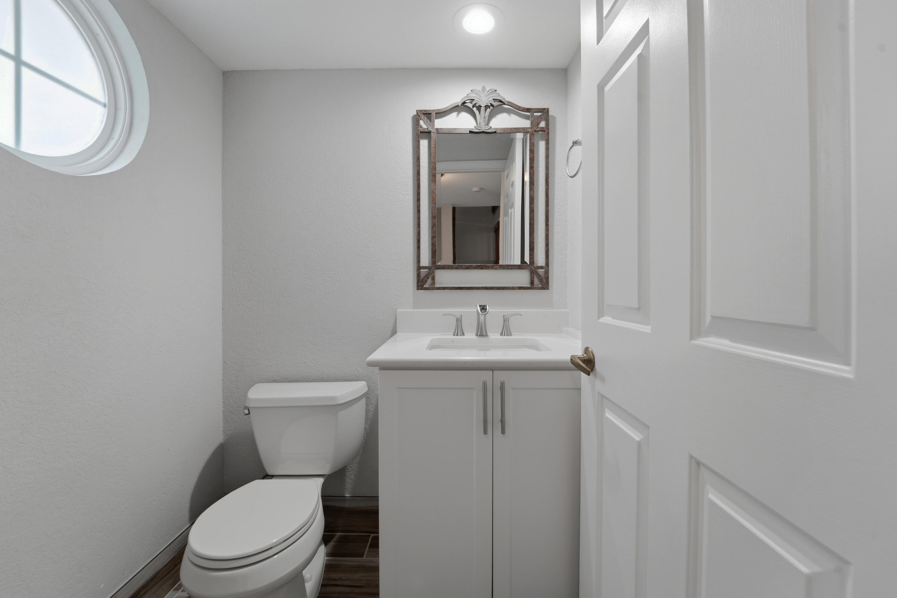 127 Ocean Dunes, Jupiter FL 33477