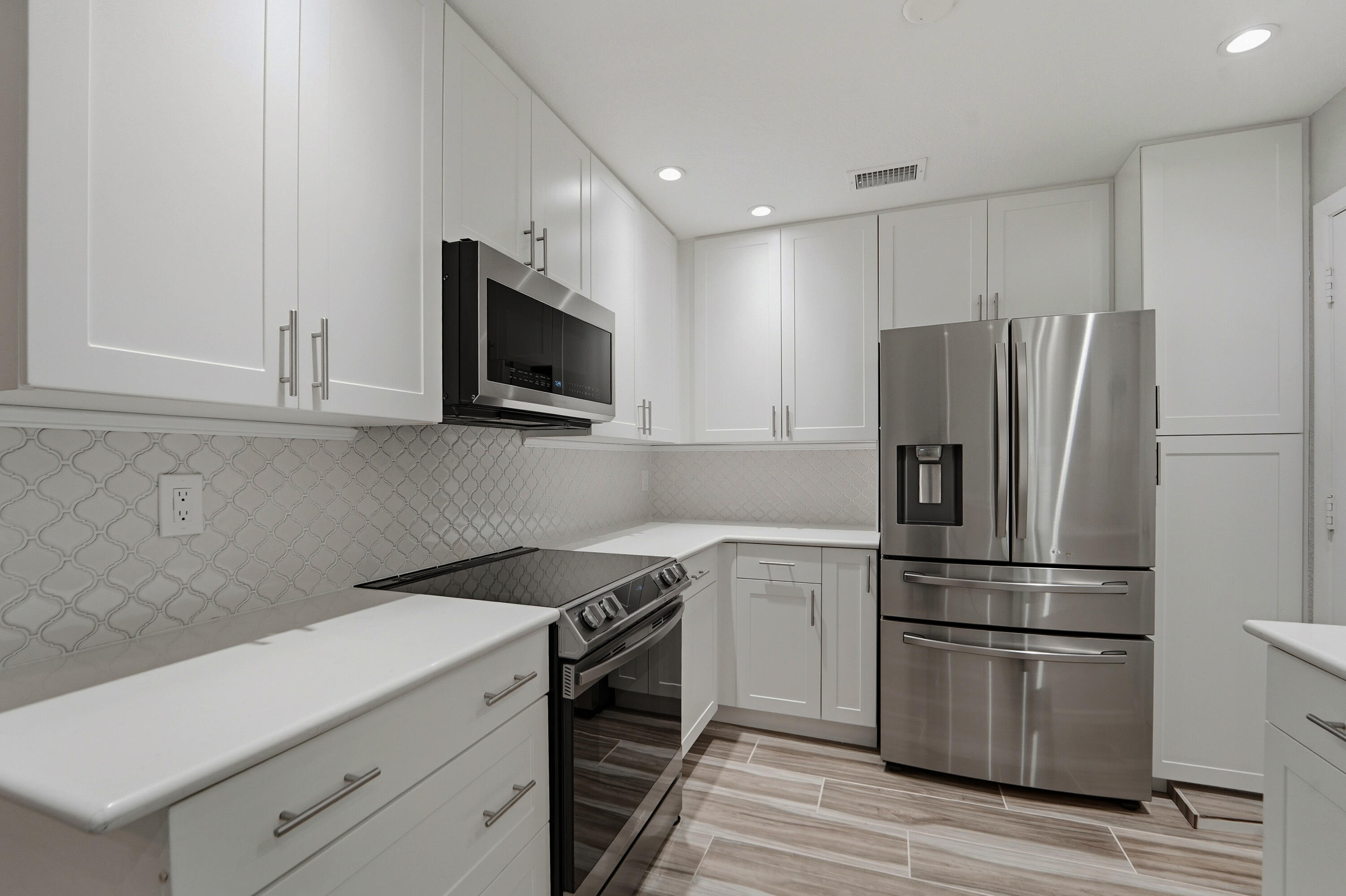127 Ocean Dunes, Jupiter FL 33477