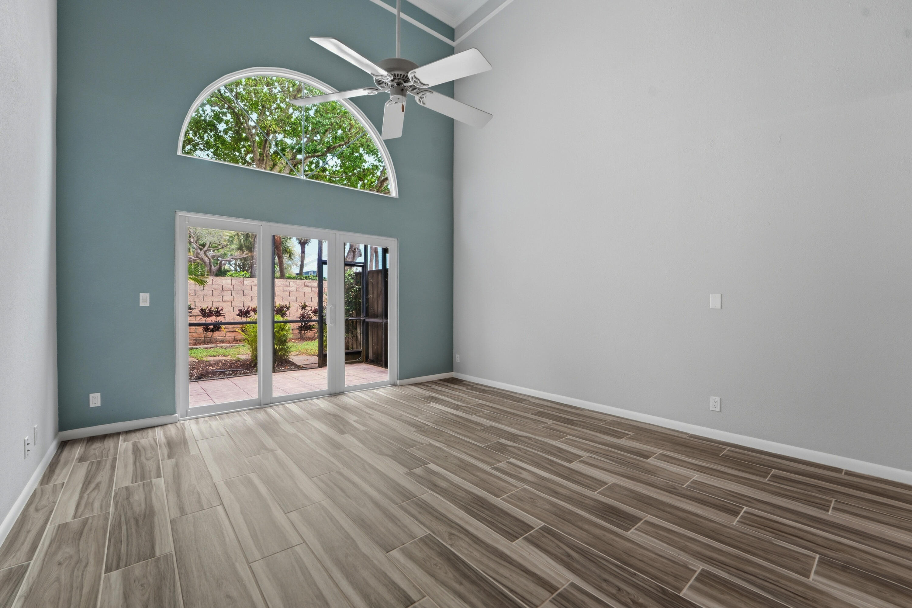127 Ocean Dunes, Jupiter FL 33477