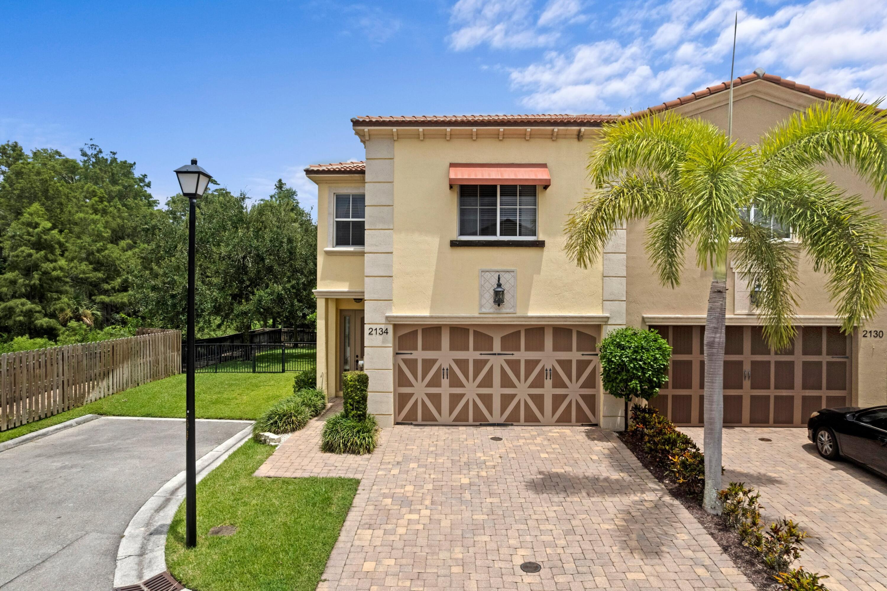 2134 Sabal Tree, West Palm Beach FL 33411