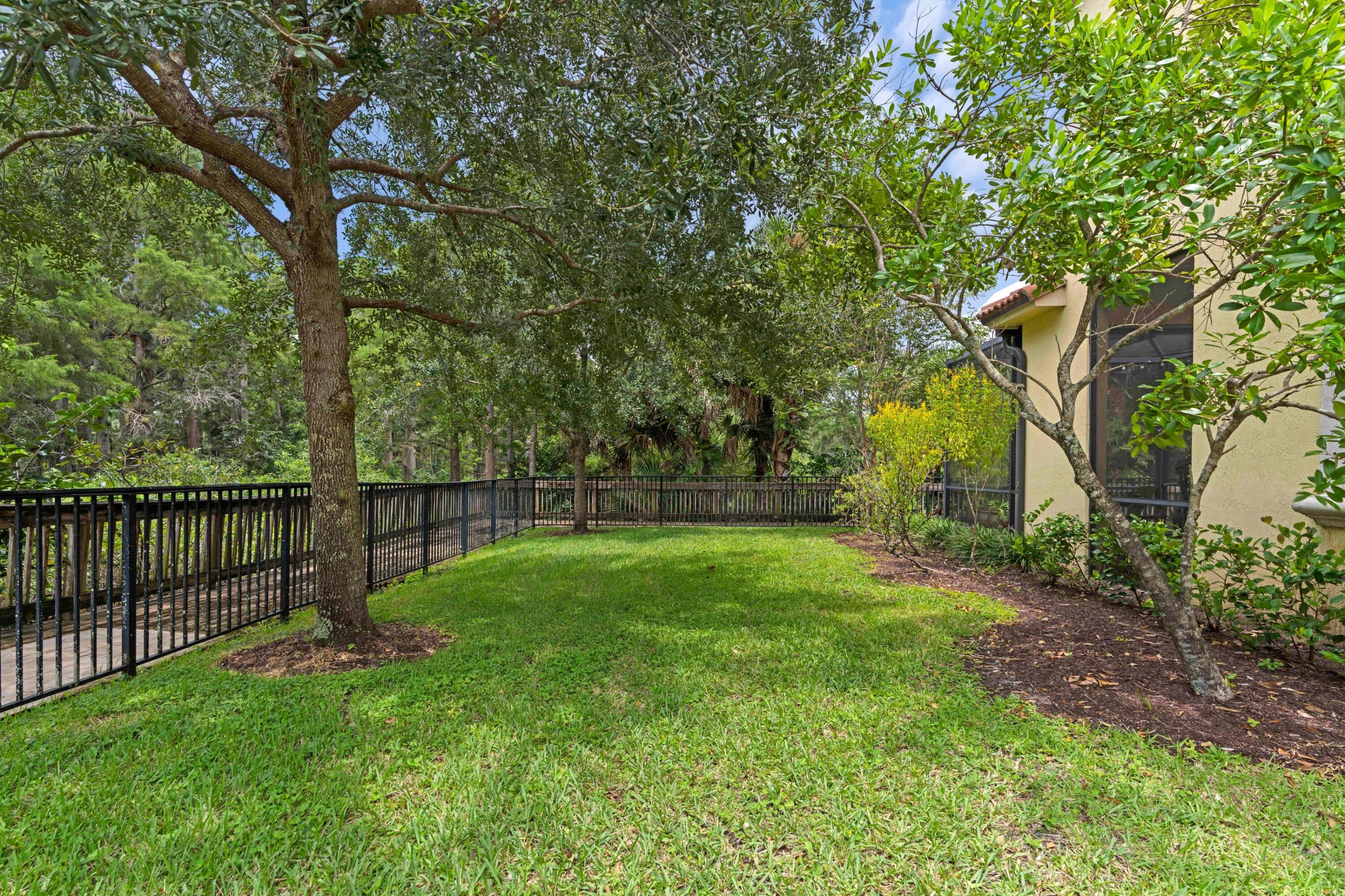 2134 Sabal Tree, West Palm Beach FL 33411
