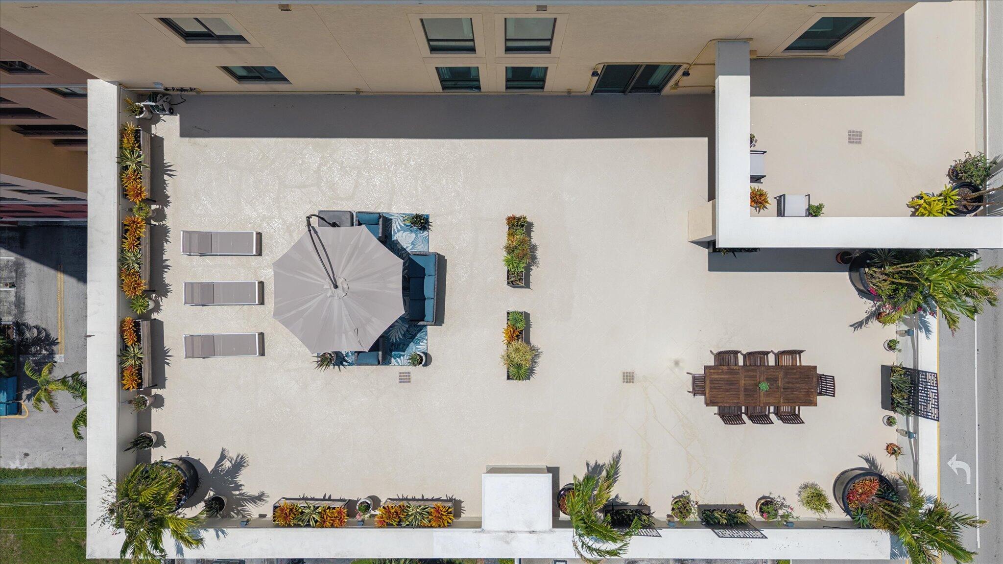 110 N Federal #PH 3, Fort Lauderdale FL 33301