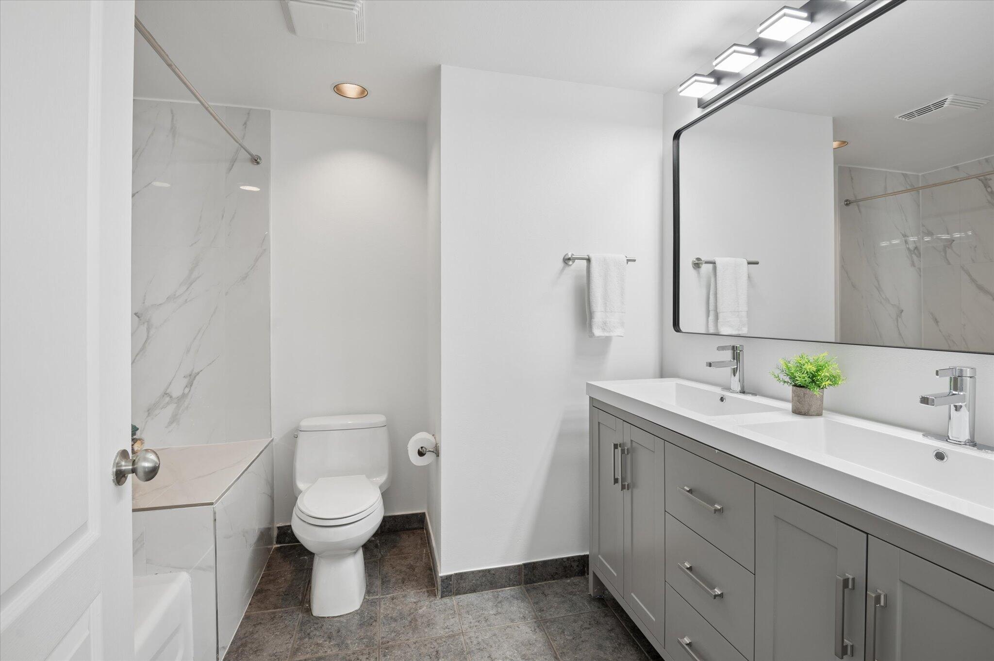 110 N Federal #PH 3, Fort Lauderdale FL 33301