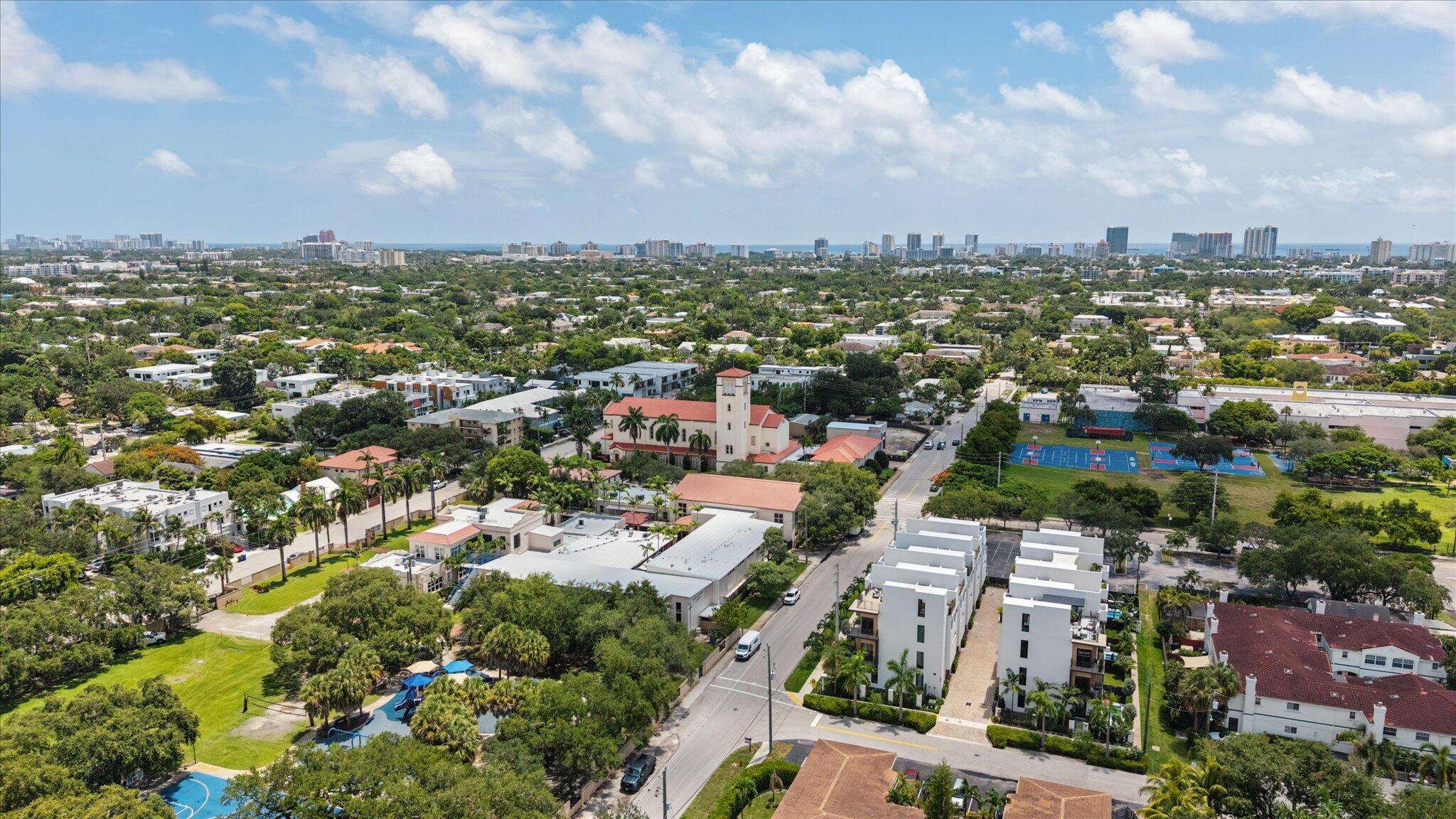 110 N Federal #PH 3, Fort Lauderdale FL 33301