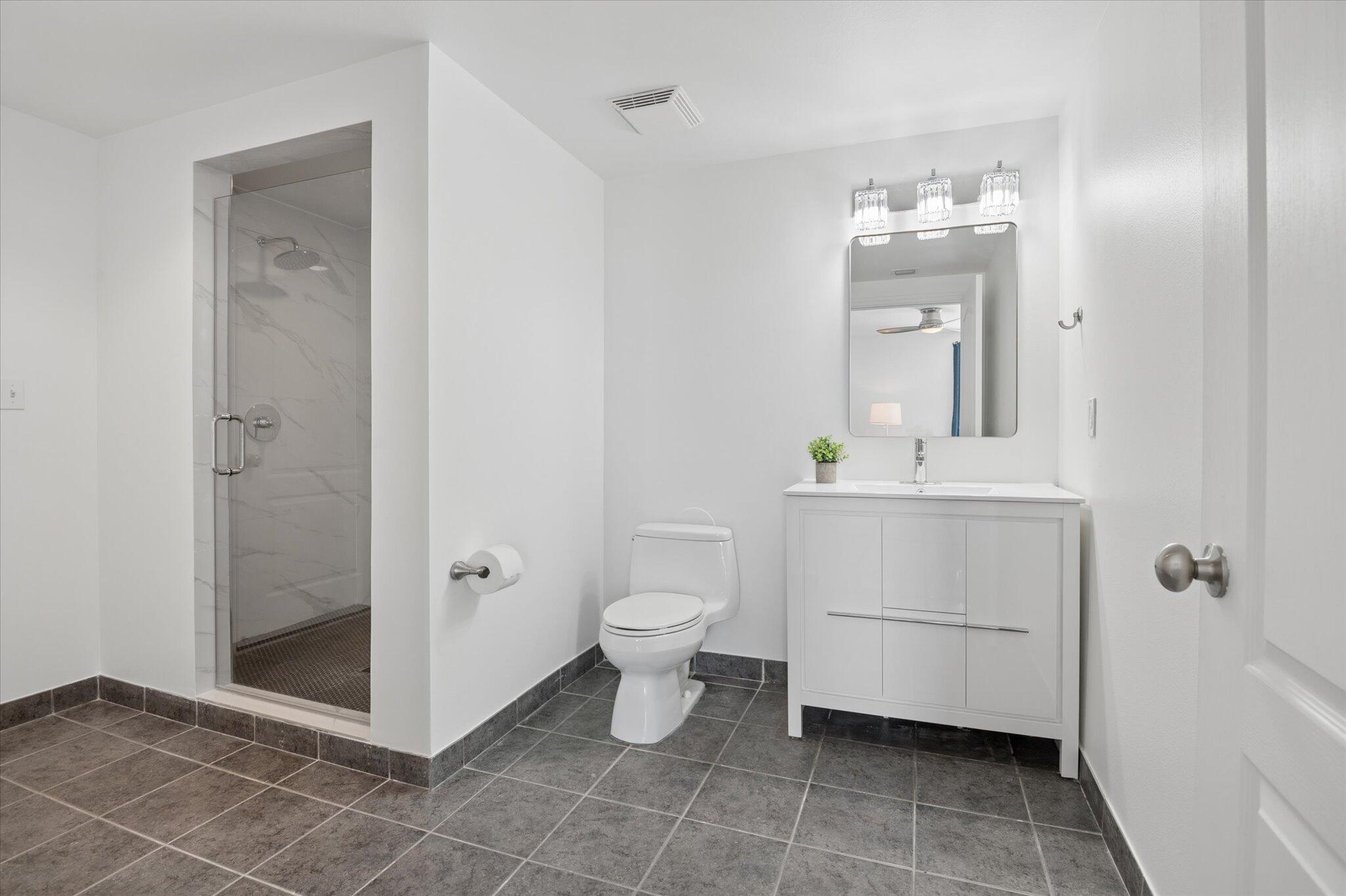 110 N Federal #PH 3, Fort Lauderdale FL 33301