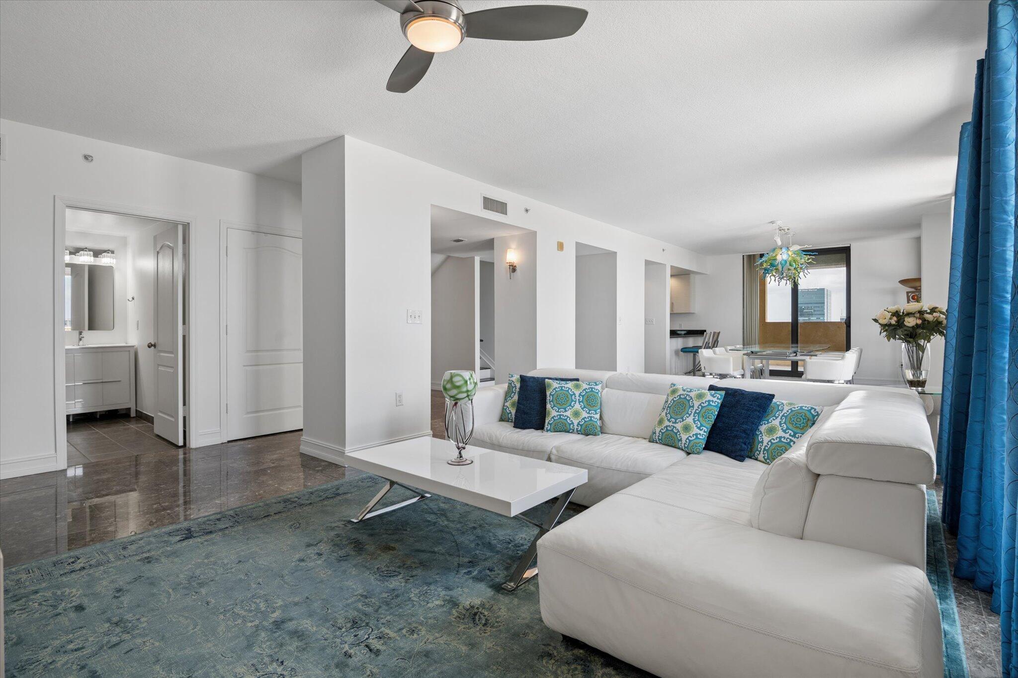 110 N Federal #PH 3, Fort Lauderdale FL 33301
