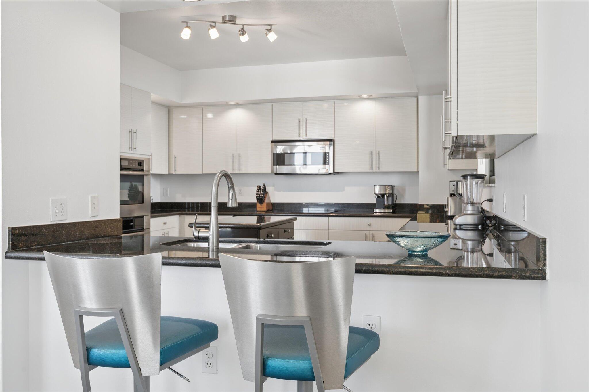 110 N Federal #PH 3, Fort Lauderdale FL 33301