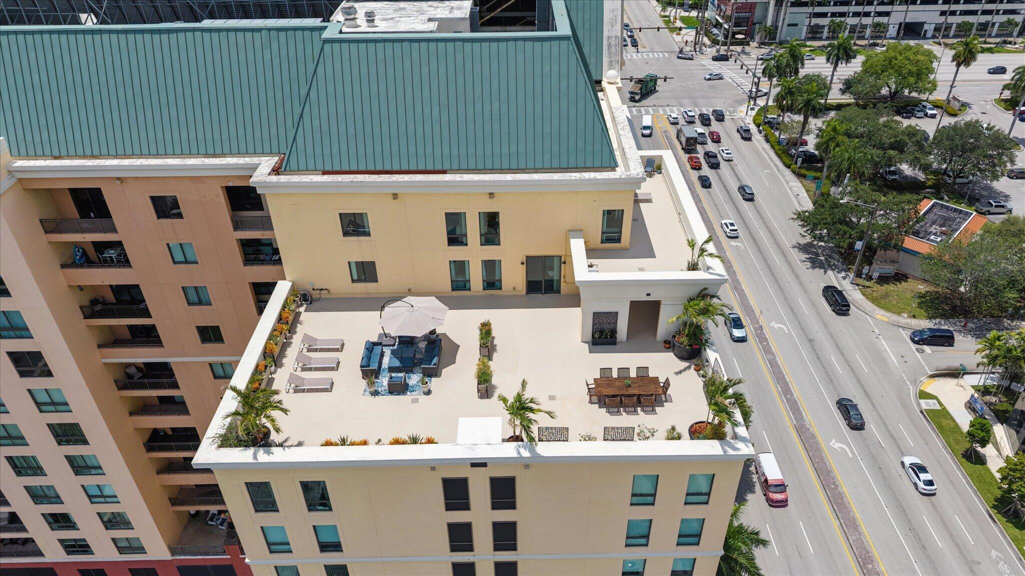 110 N Federal #PH 3, Fort Lauderdale FL 33301