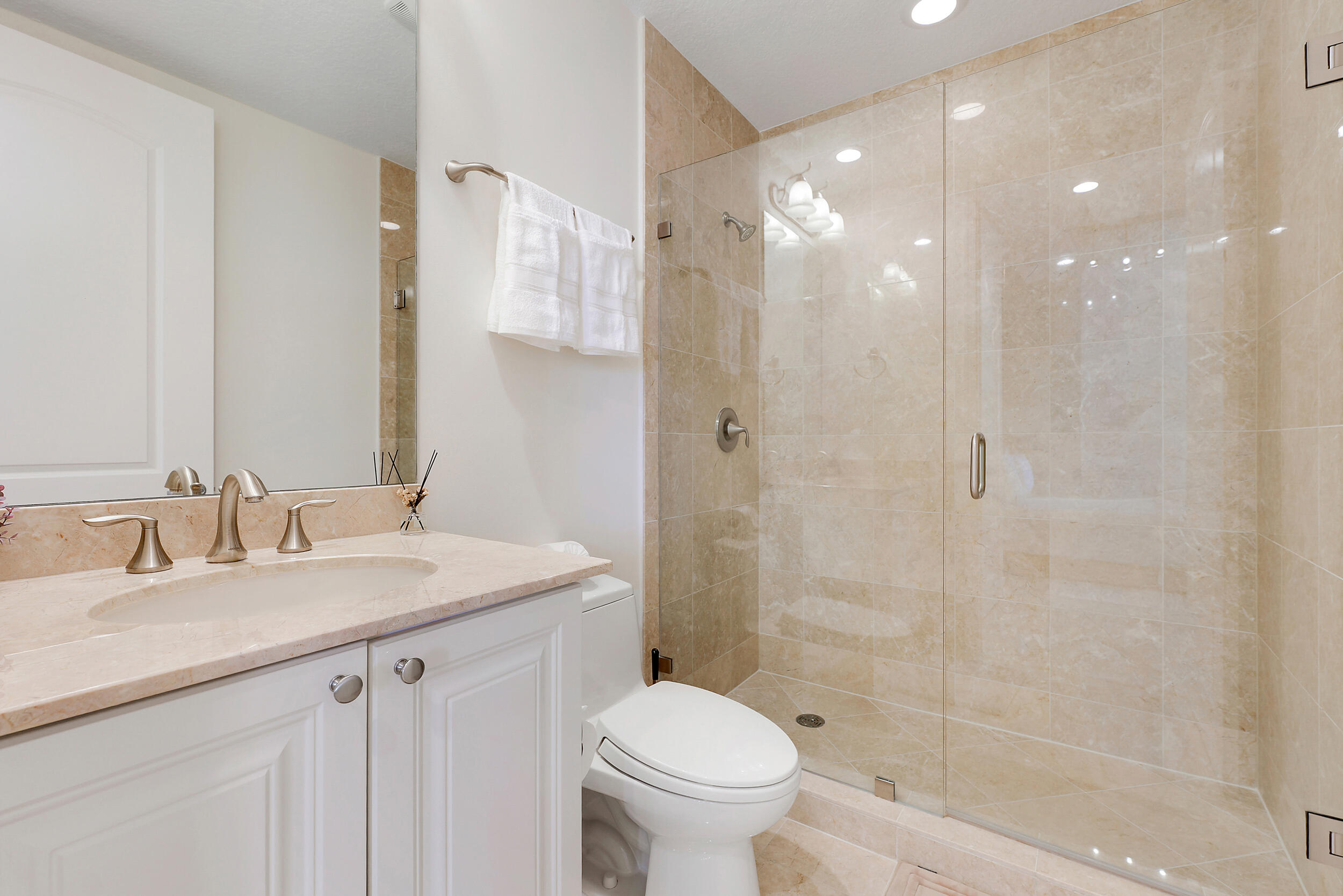 701 S OLIVE #1706, West Palm Beach FL 33401