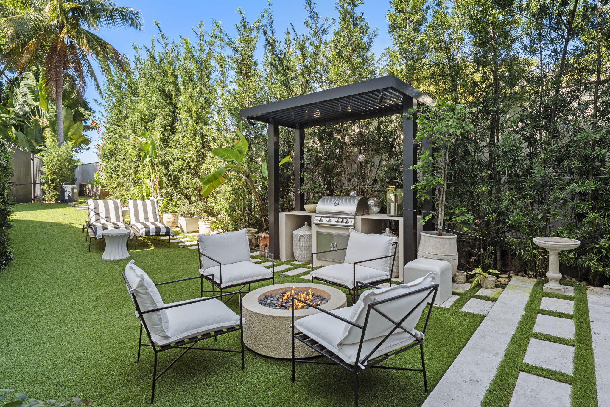2765 Brickell, Miami FL 33129