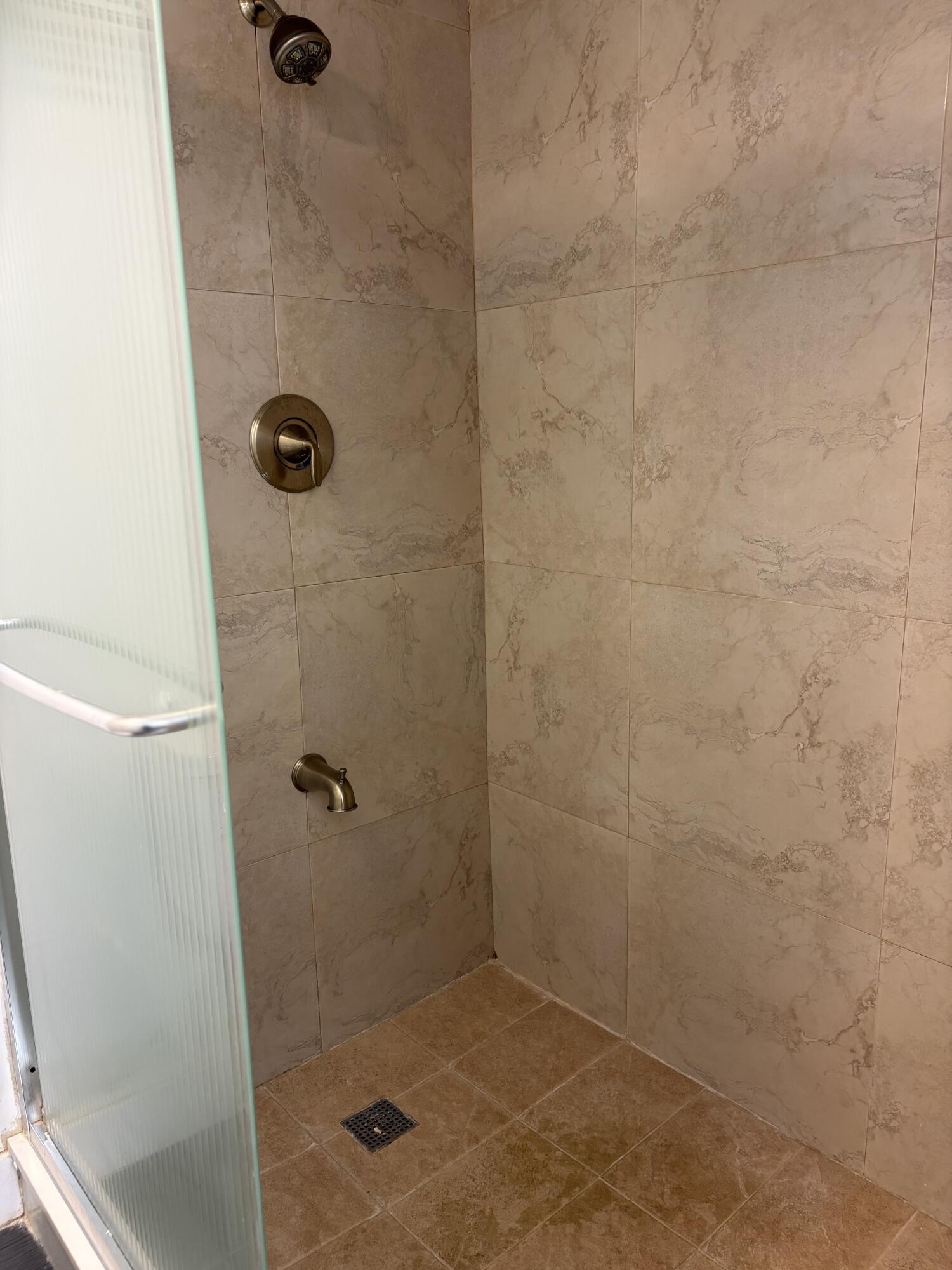 610 NW 214TH #101, Miami Gardens FL 33169