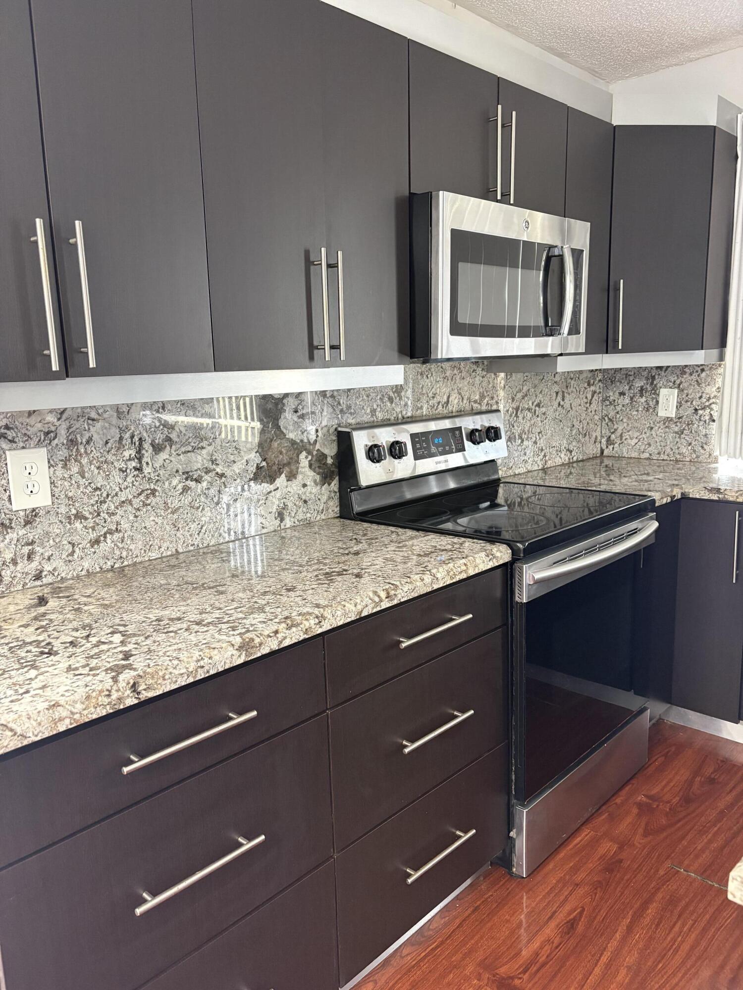 610 NW 214TH #101, Miami Gardens FL 33169