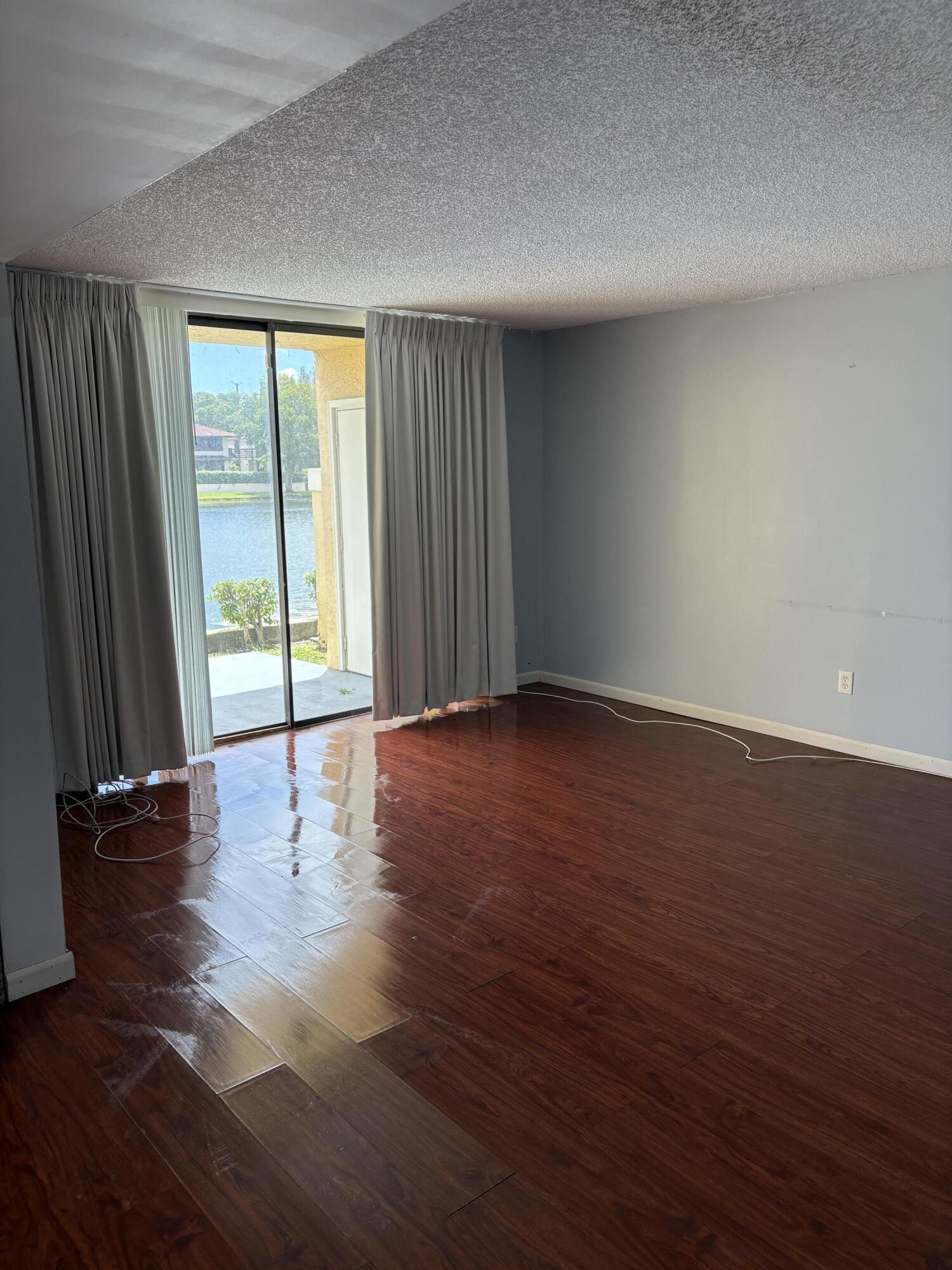 610 NW 214TH #101, Miami Gardens FL 33169