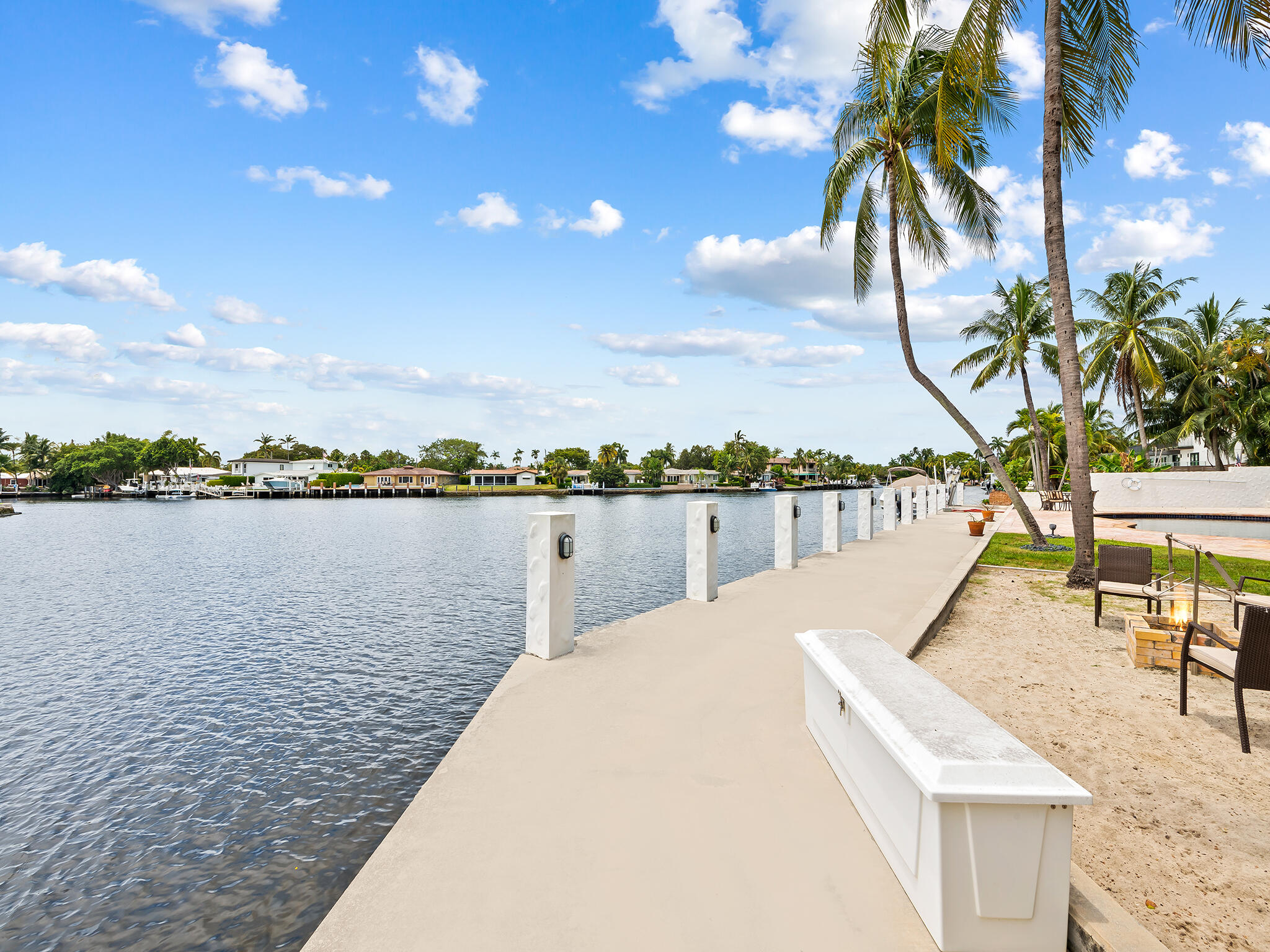 2101 MIDDLE RIVER, Fort Lauderdale FL 33305