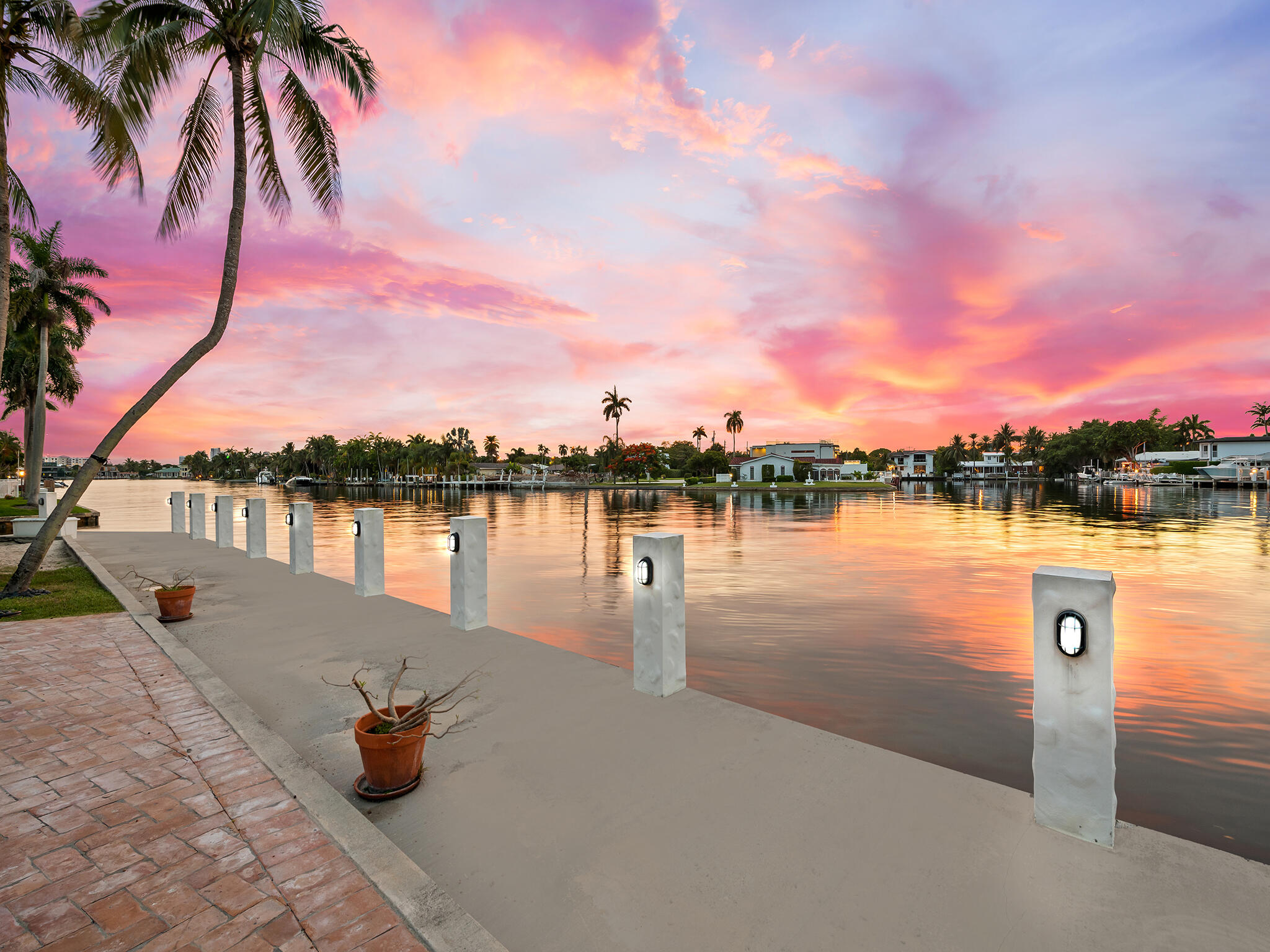 2101 MIDDLE RIVER, Fort Lauderdale FL 33305