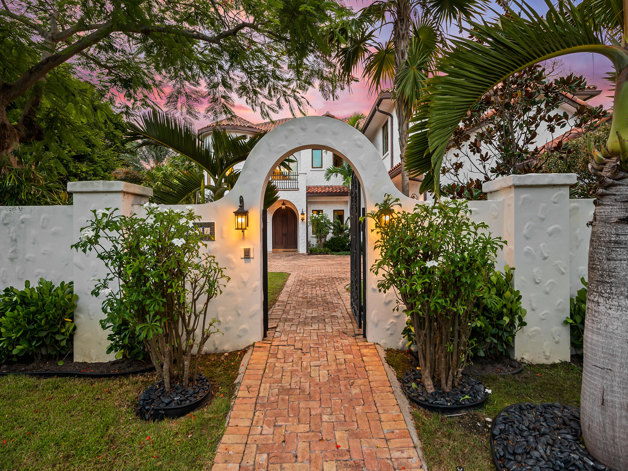 2101 MIDDLE RIVER, Fort Lauderdale FL 33305