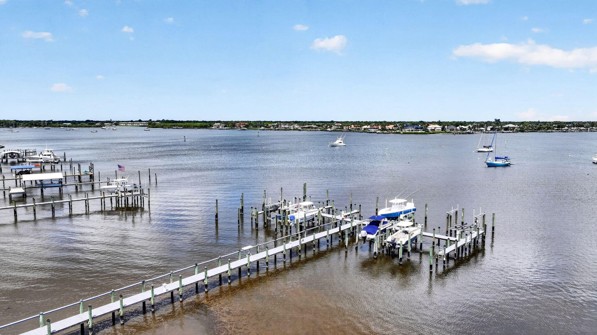 624 SW St Lucie #208, Stuart FL 34994