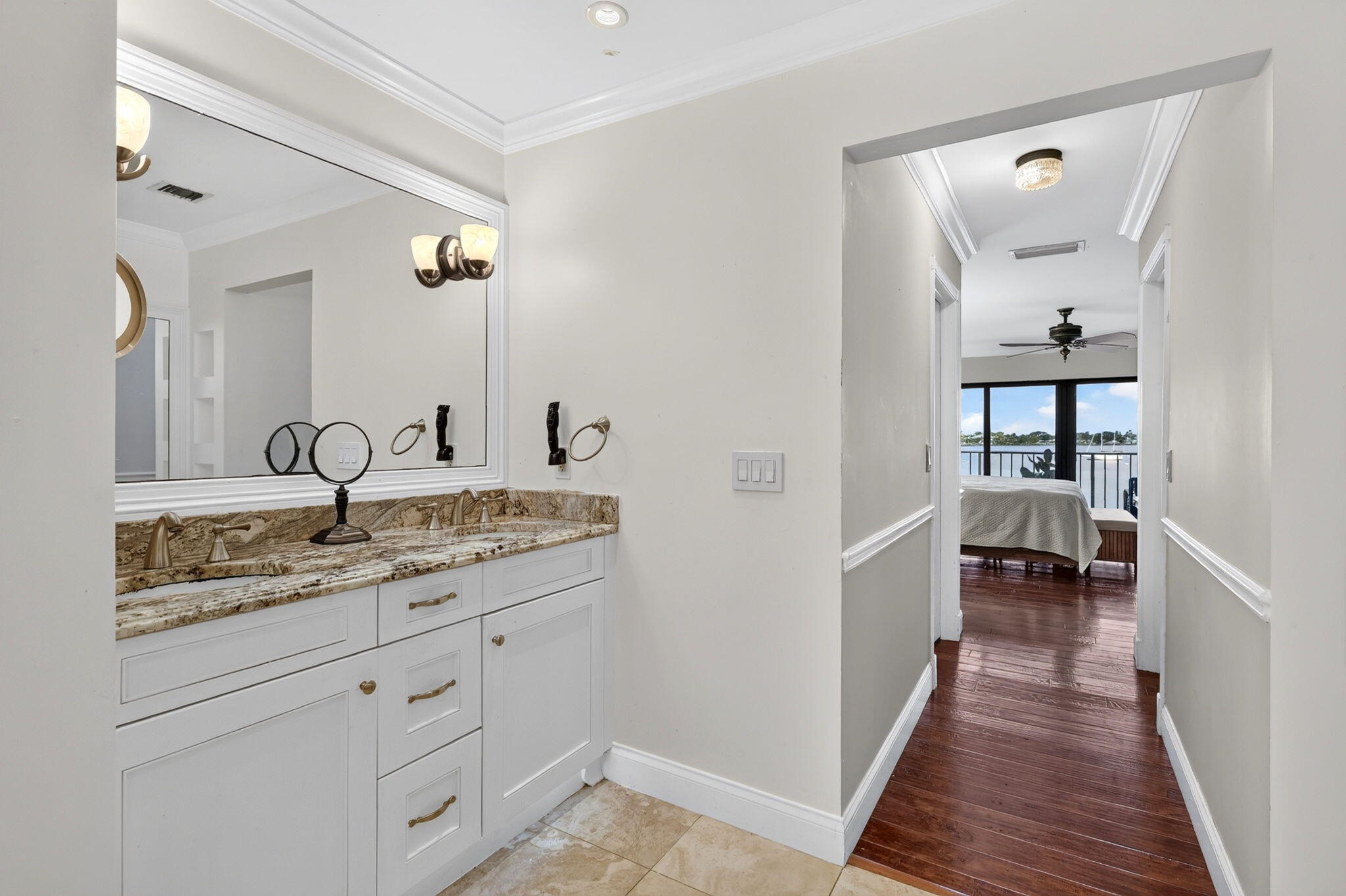 624 SW St Lucie #208, Stuart FL 34994