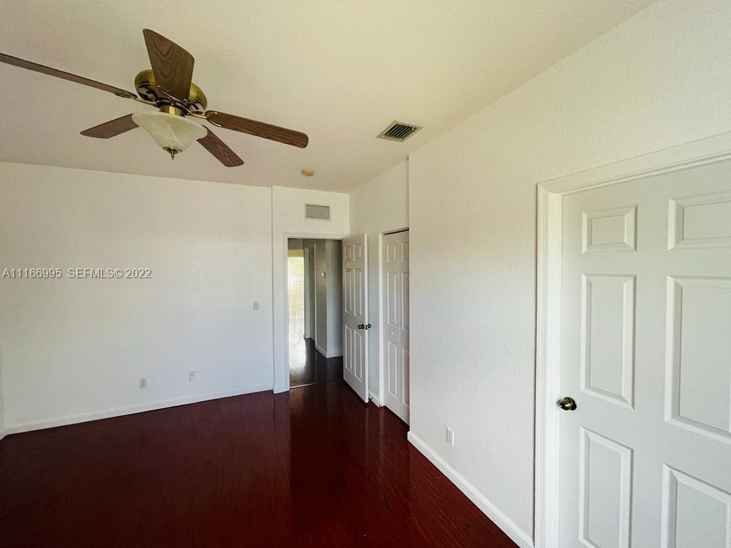 903 N SANTA CATALINA, North Lauderdale FL 33068