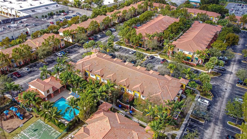 903 N SANTA CATALINA, North Lauderdale FL 33068