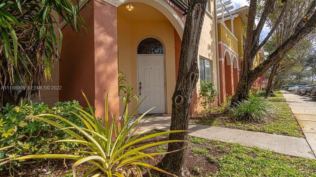 903 N SANTA CATALINA, North Lauderdale FL 33068
