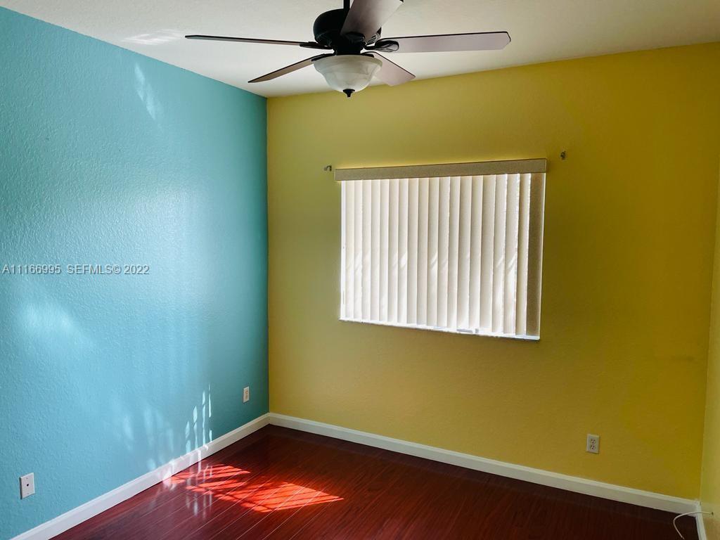 903 N SANTA CATALINA, North Lauderdale FL 33068