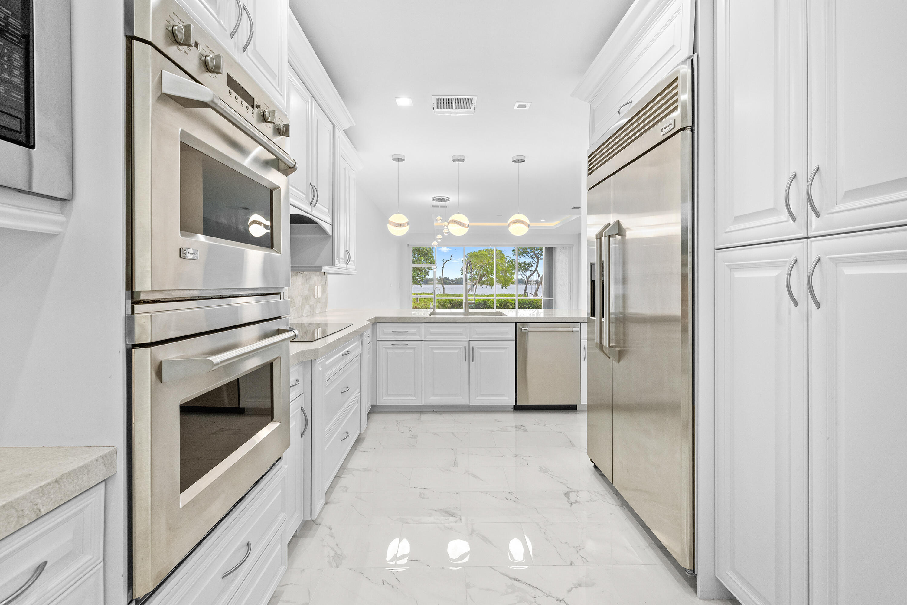 88 N Lakeshore, Hypoluxo FL 33462