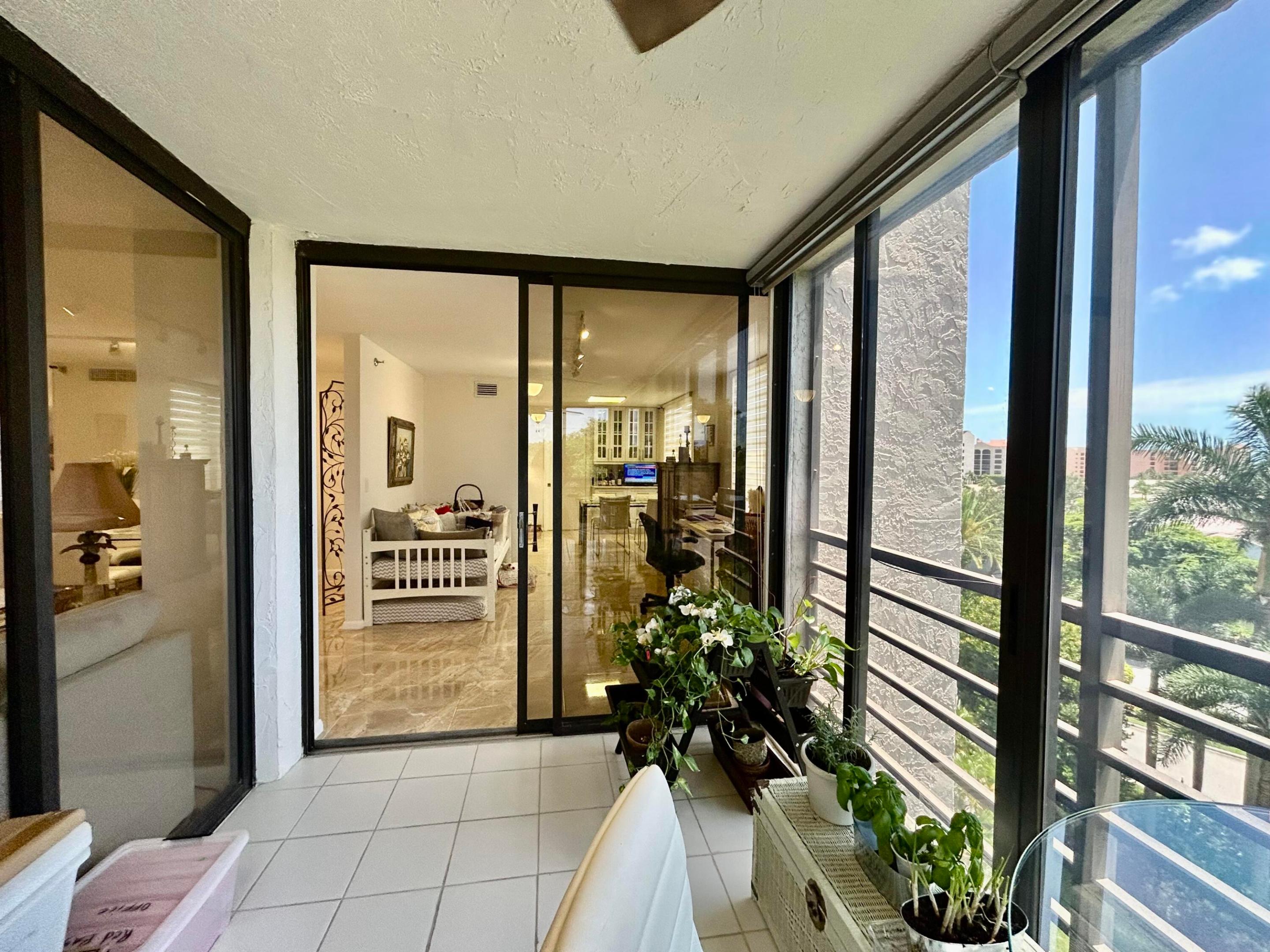 7568 Regency Lake #602, Boca Raton FL 33433