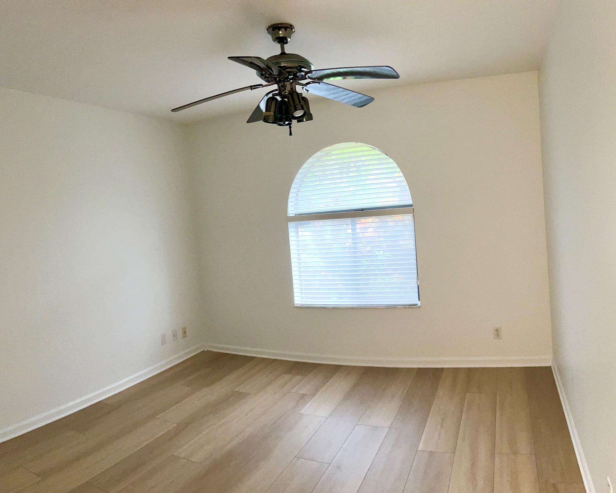 10215 CAMELBACK, Boca Raton FL 33498