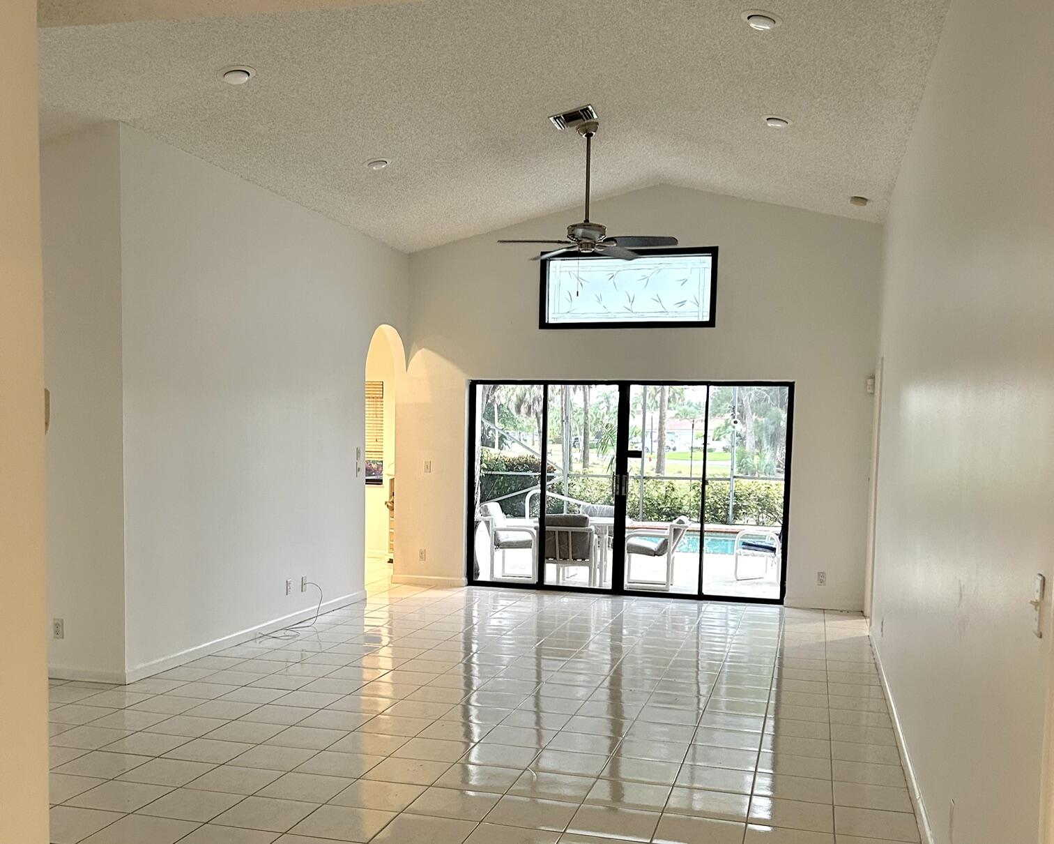 10215 CAMELBACK, Boca Raton FL 33498