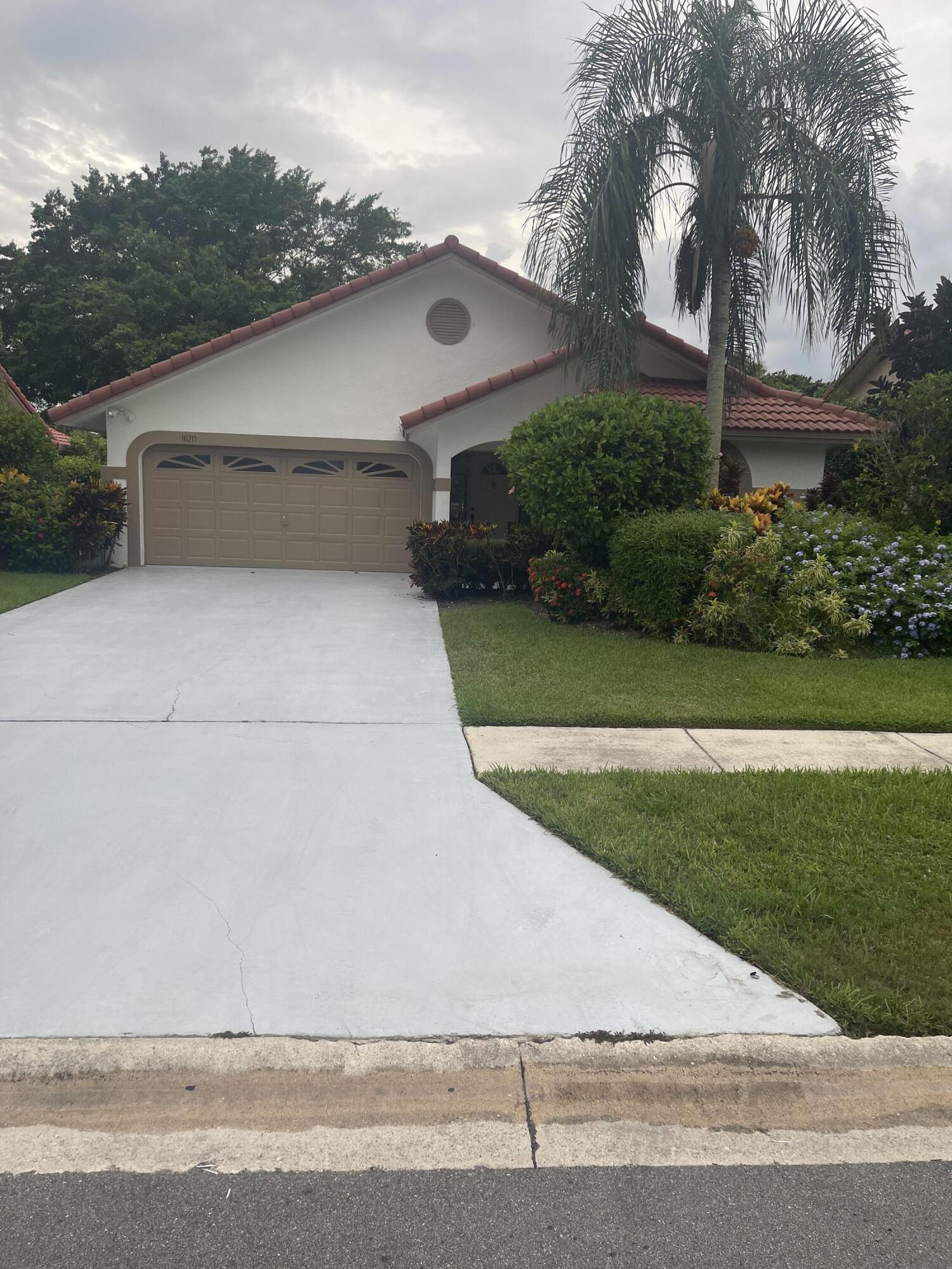 10215 CAMELBACK, Boca Raton FL 33498