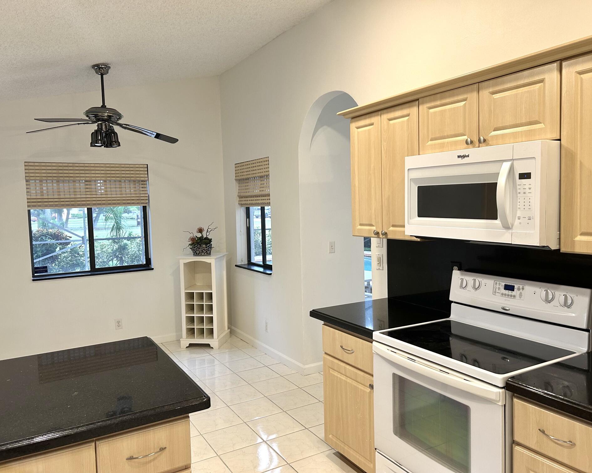 10215 CAMELBACK, Boca Raton FL 33498