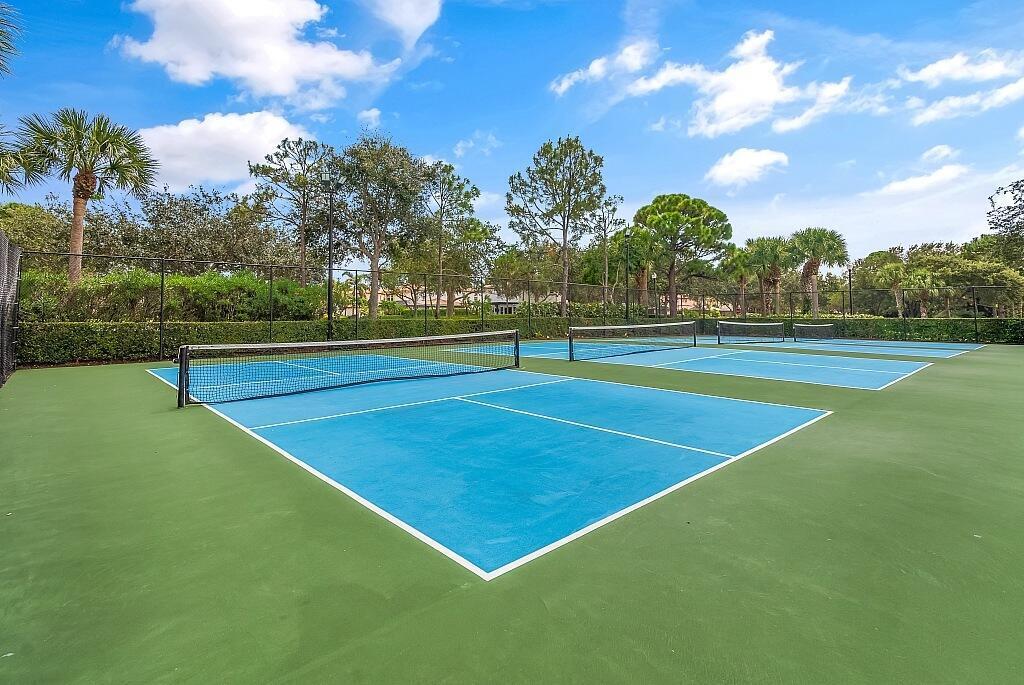 631 MOONDANCER, Palm Beach Gardens FL 33410