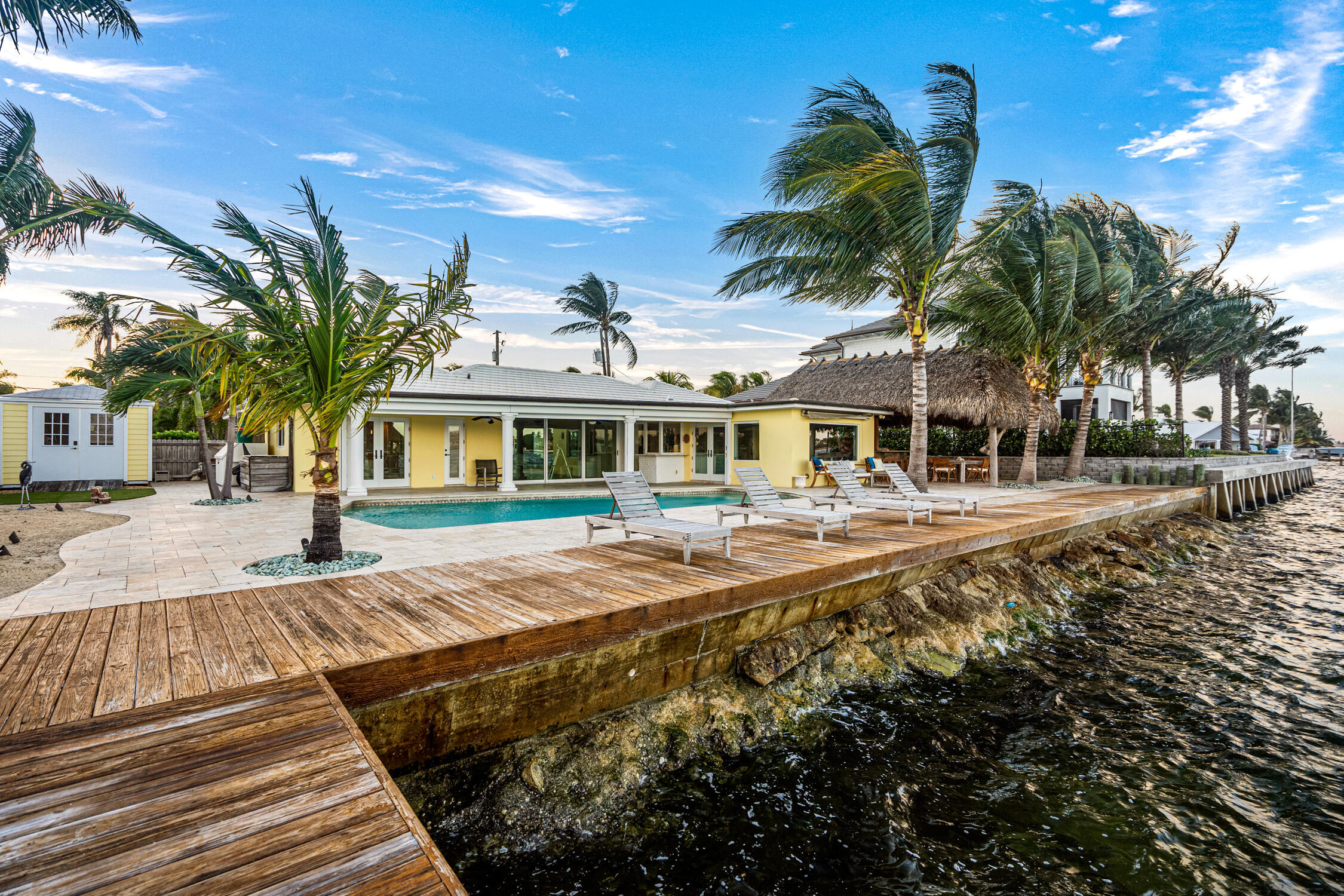 844 East, Boynton Beach FL 33435