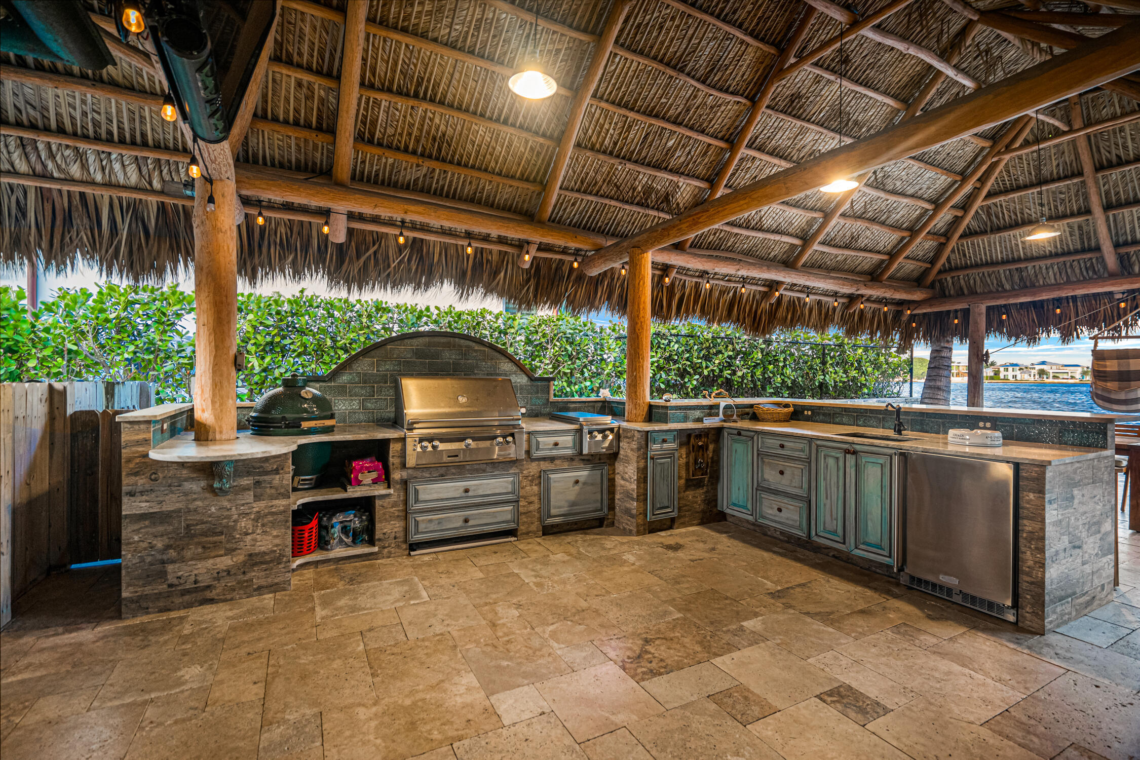 844 East, Boynton Beach FL 33435