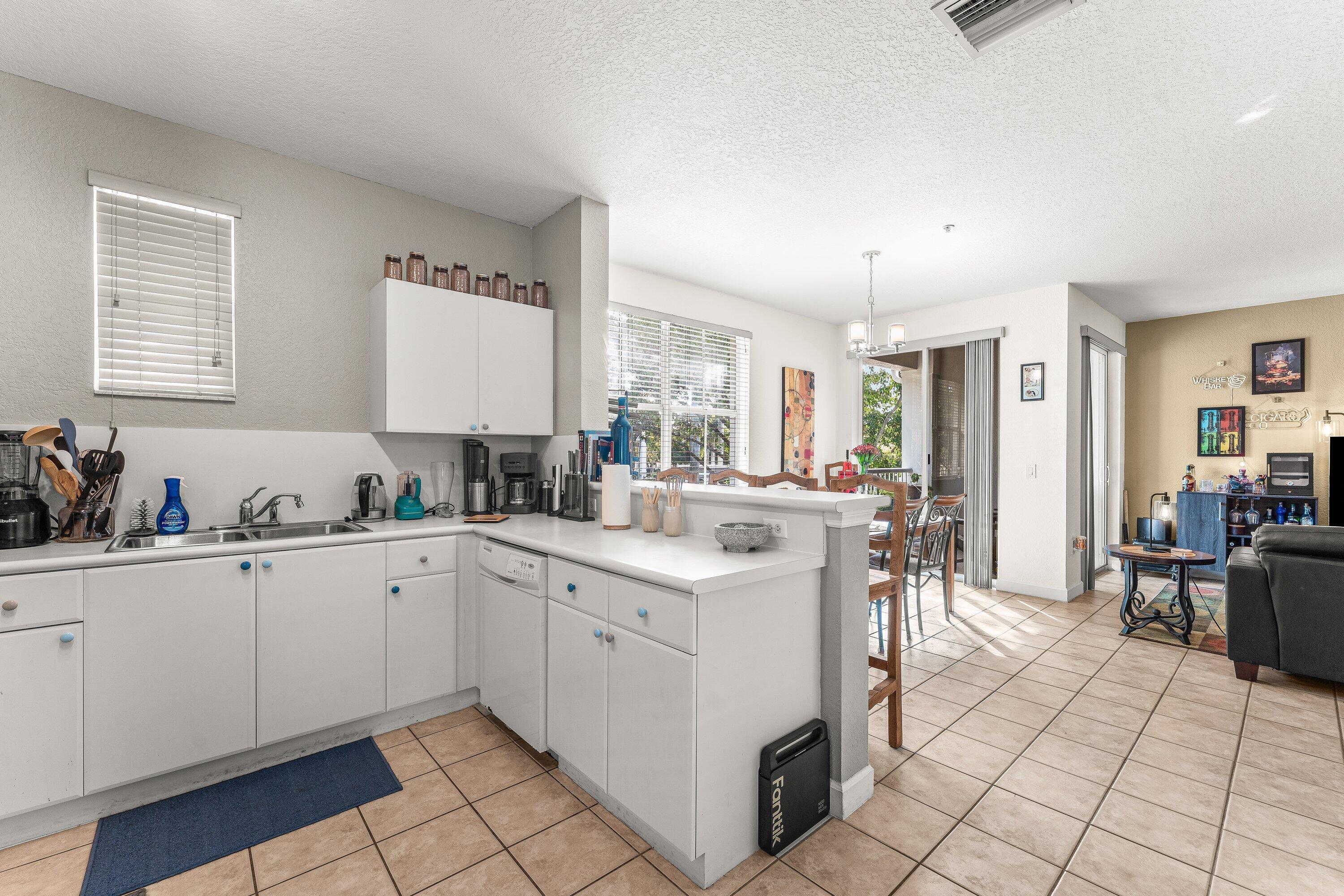 1012 Shoma, Royal Palm Beach FL 33414