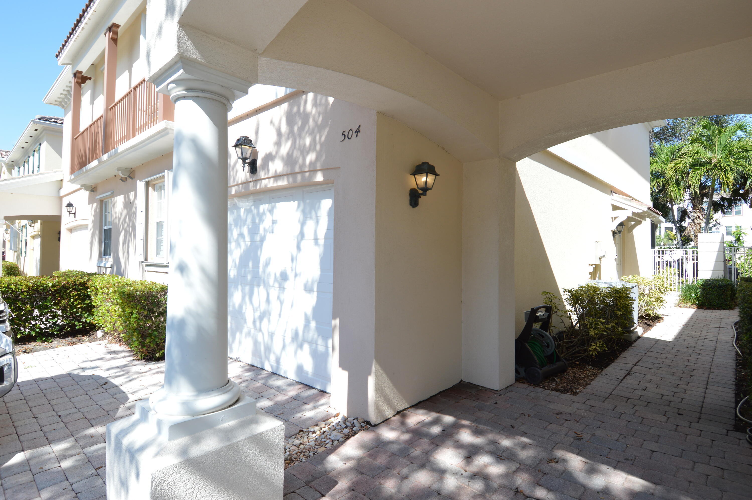 504 Capistrano, Palm Beach Gardens FL 33410
