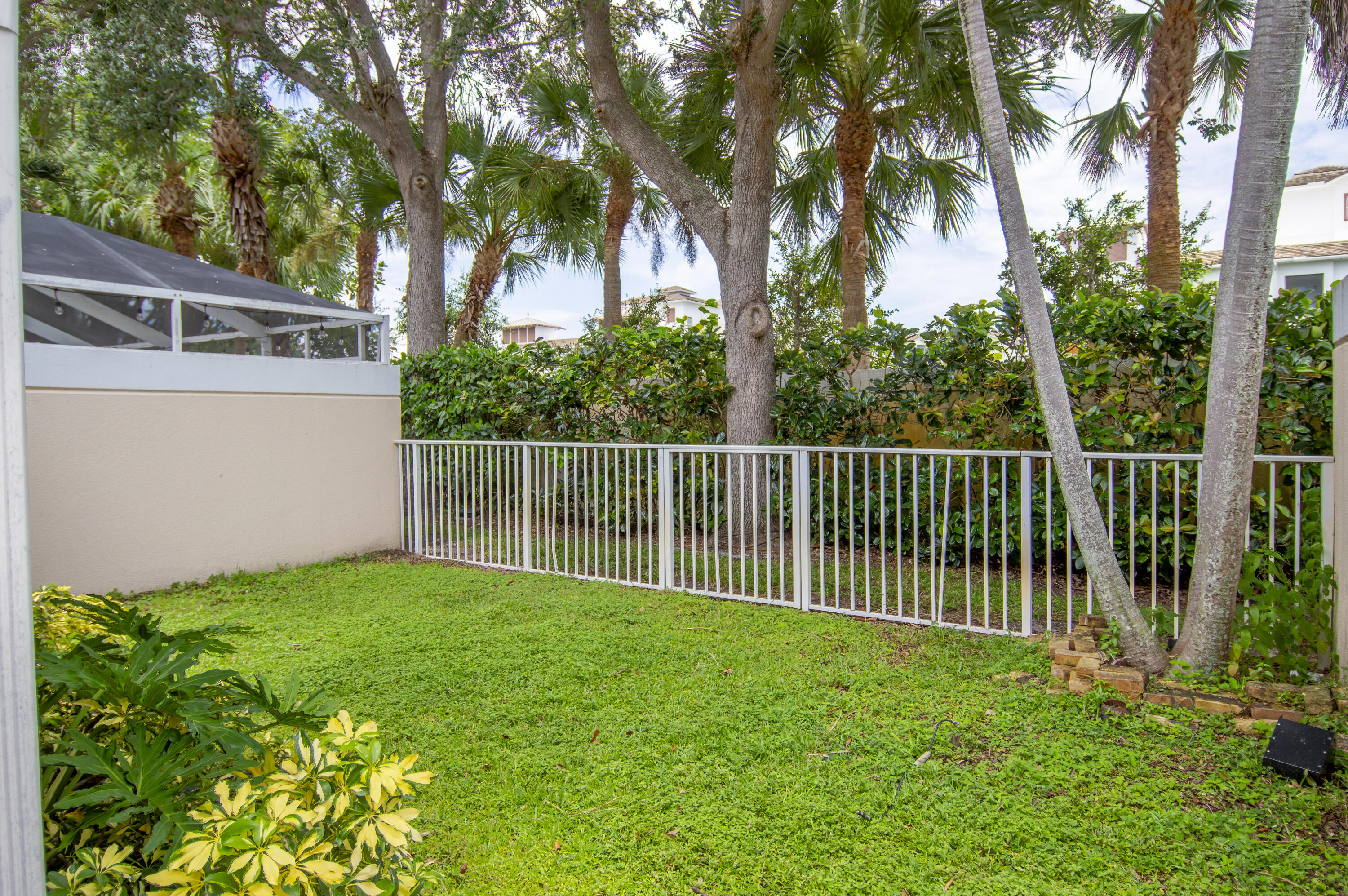 504 Capistrano, Palm Beach Gardens FL 33410
